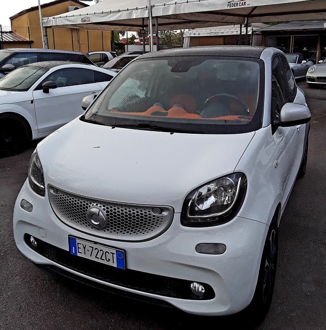 SMART FOUR FOUR 1.0 PASSION
