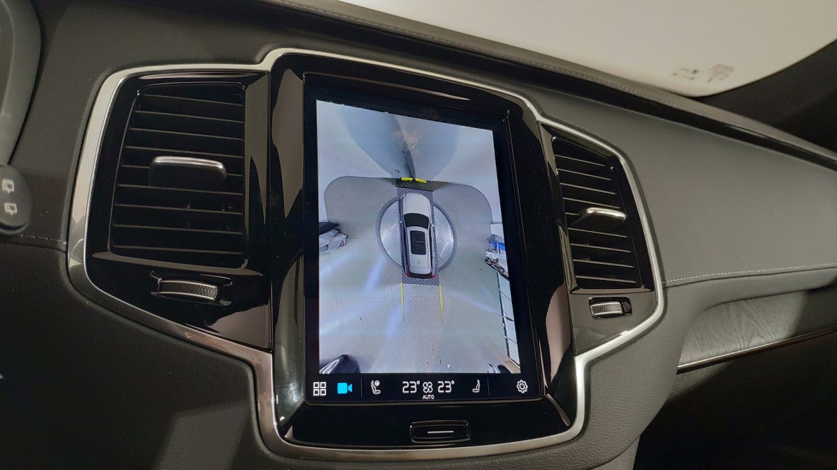 Volvo XC90 2023 من إيطاليا