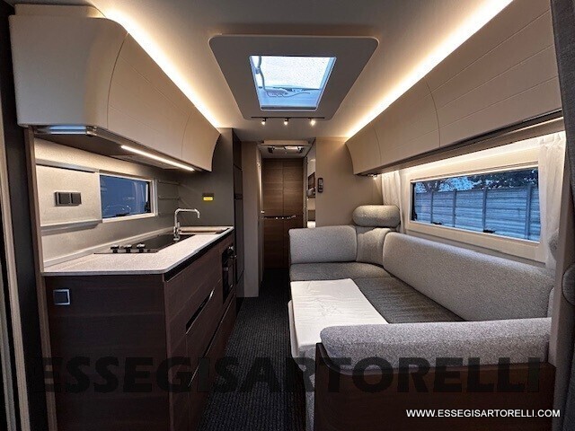 ADRIA ALPINA 663 PT 2023 FULL 7 POSTI ALDE, CLIMA,