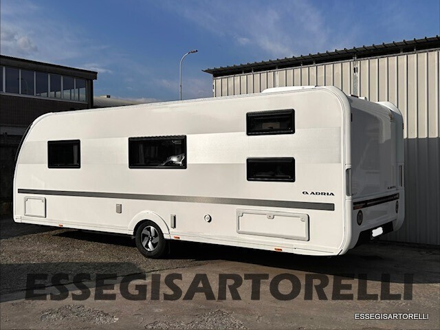 ADRIA ALPINA 663 PT 2023 FULL 7 POSTI ALDE, CLIMA,