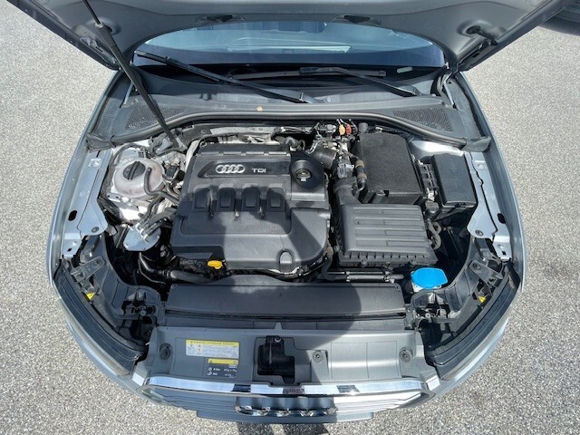 Audi A3 SPB 1.6 TDI clean diesel Ambition ?>