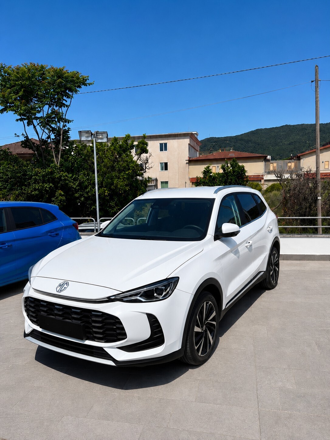MG ZS 1.5 HYBRID LUXURY *SENZA OBBLIGO DI FINANZIAMENTO*