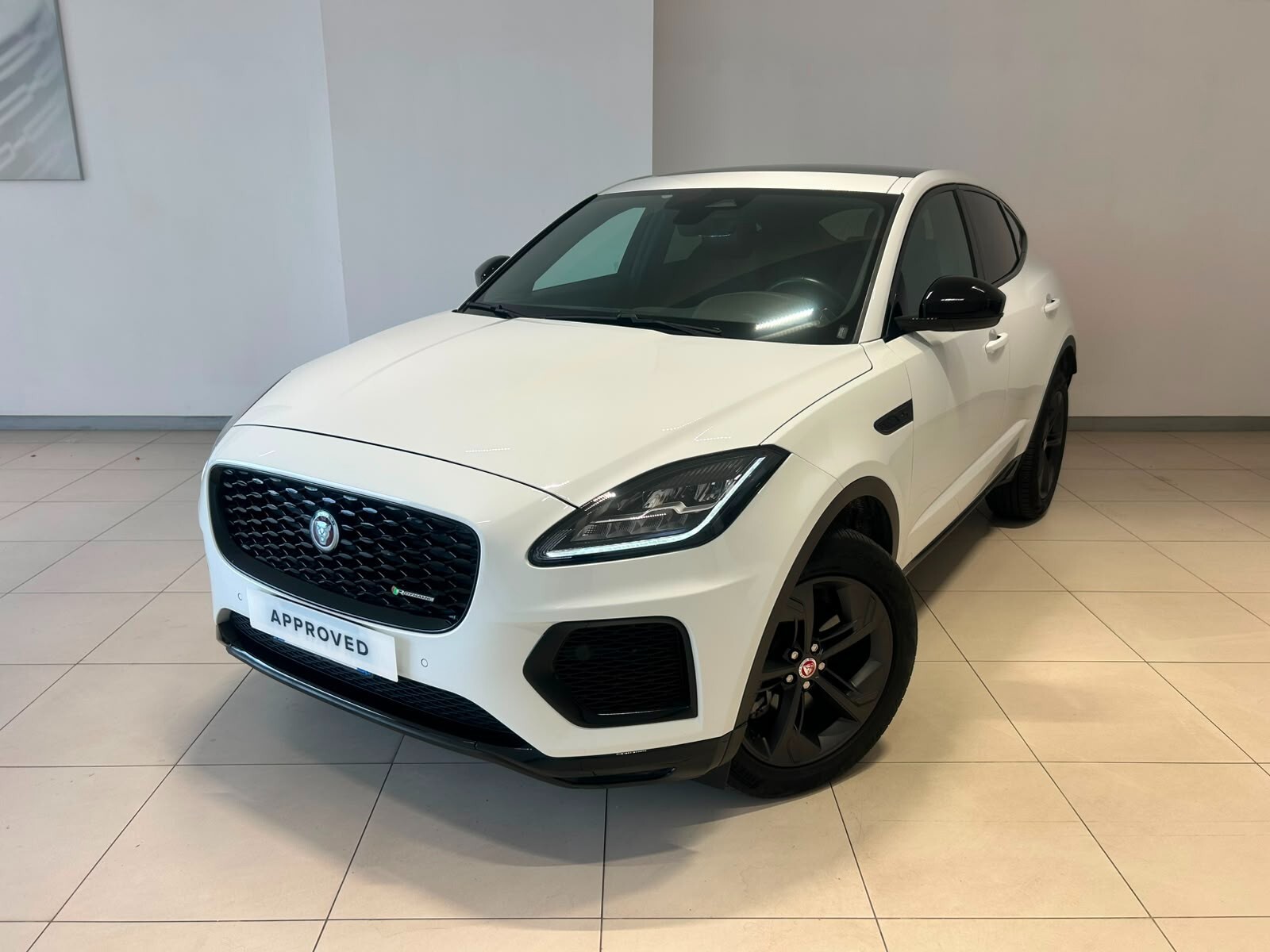 Jaguar E-Pace 2.0D I4 163 CV AWD Auto R-Dynamic Black Edition