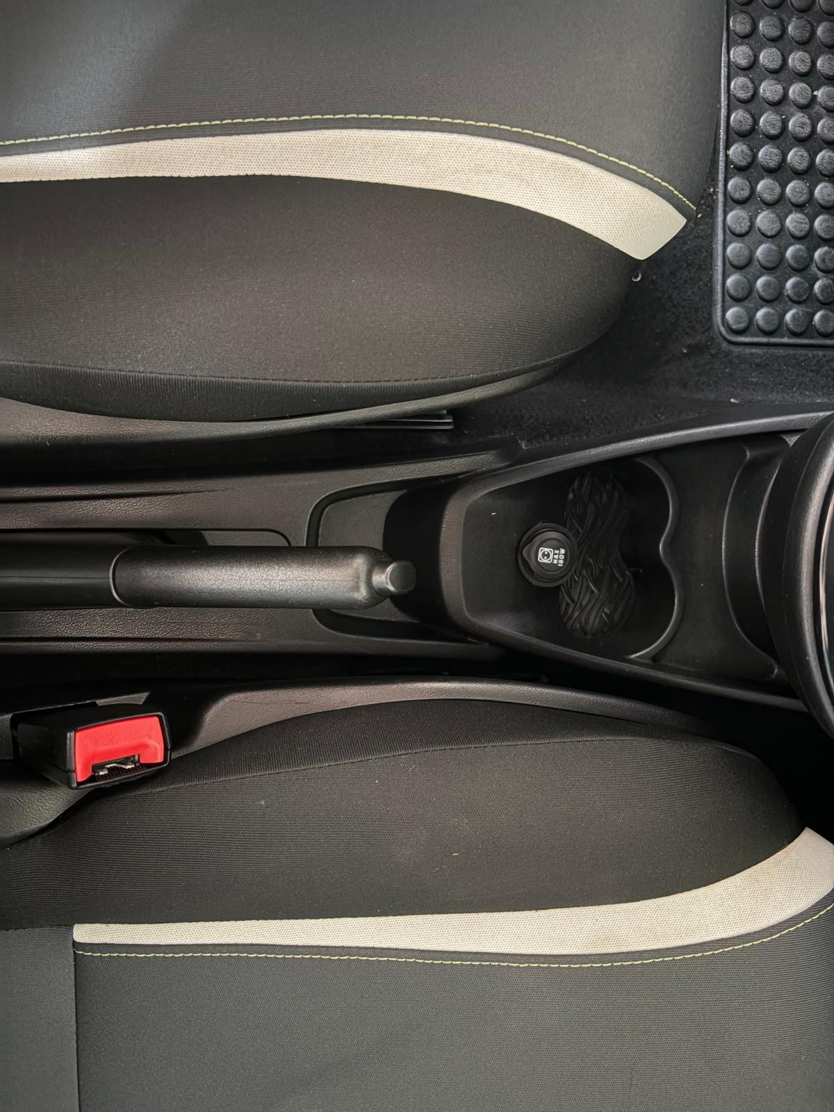 Lancia Ypsilon Ypsilon 1.2 69 CV 5 porte… usata a Cuneo - immagine 15