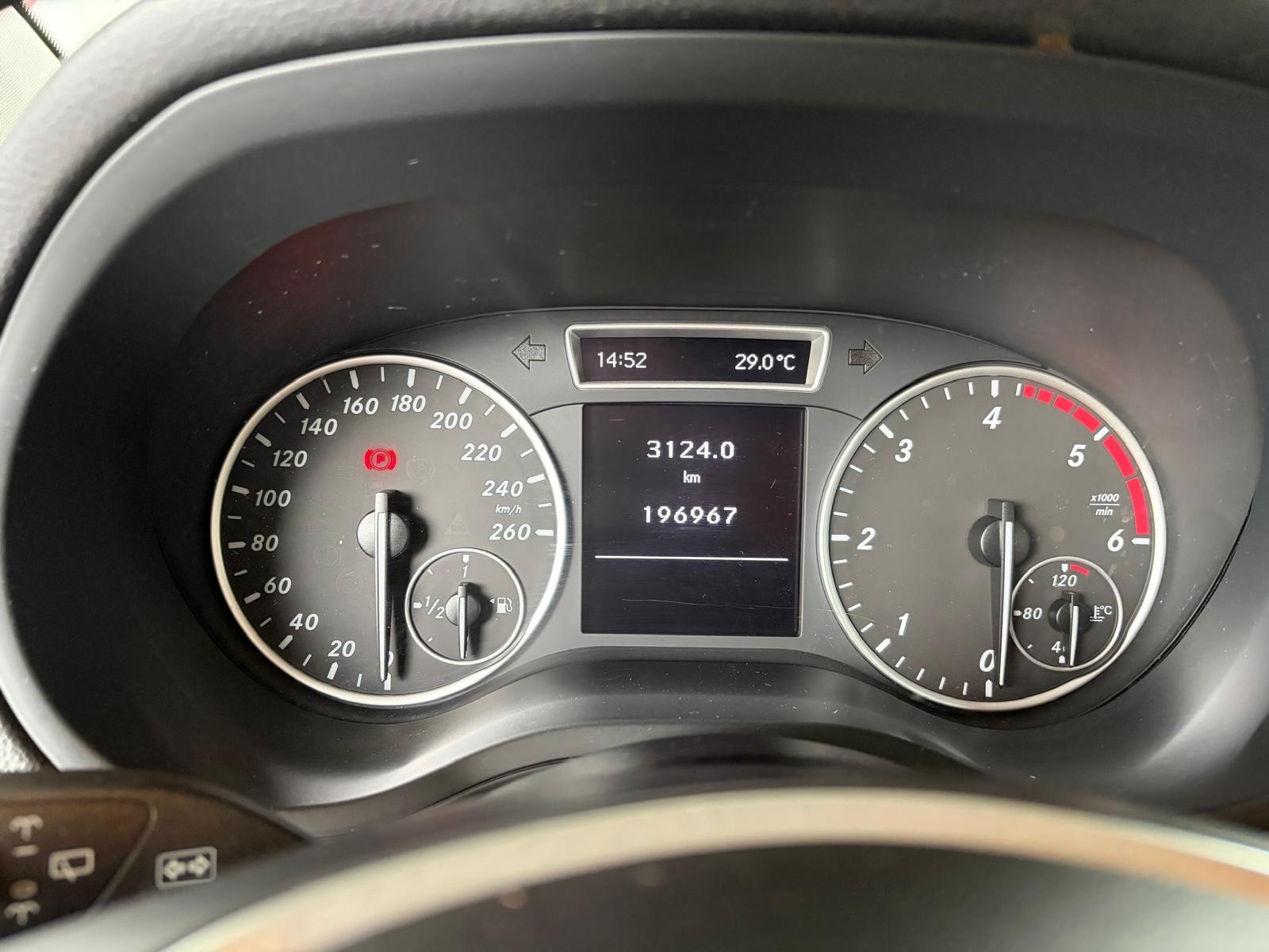 Mercedes-Benz B 180 B 180 CDI BlueEFFICIE… usata a Cuneo - immagine 15