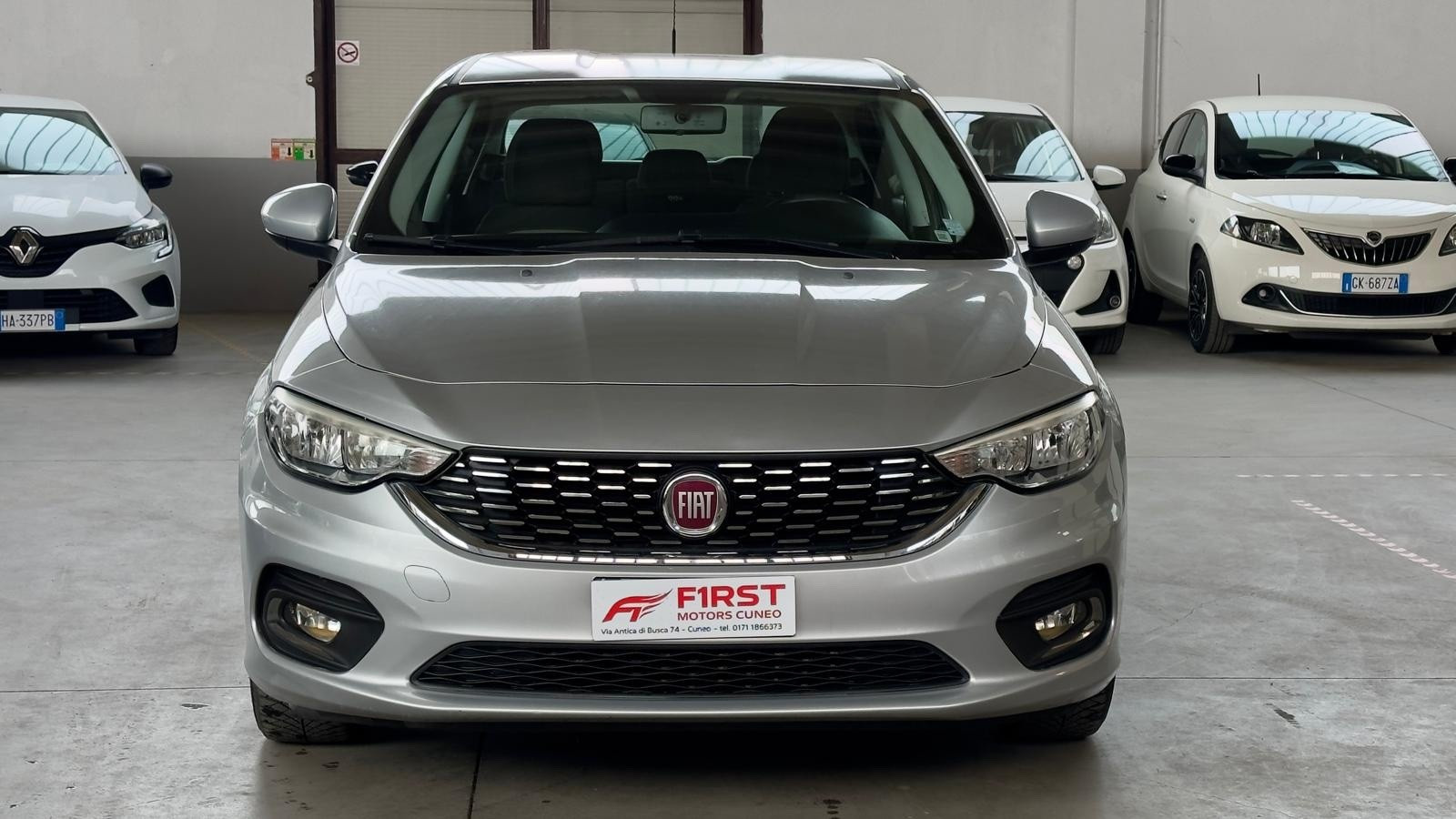 Fiat Tipo Tipo 1.4 4 porte LOUNGE usata a Cuneo - immagine 3