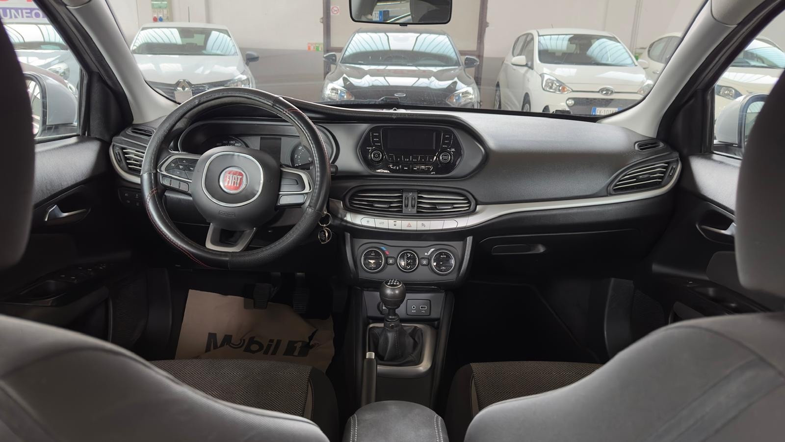 Fiat Tipo Tipo 1.4 4 porte LOUNGE usata a Cuneo - immagine 20