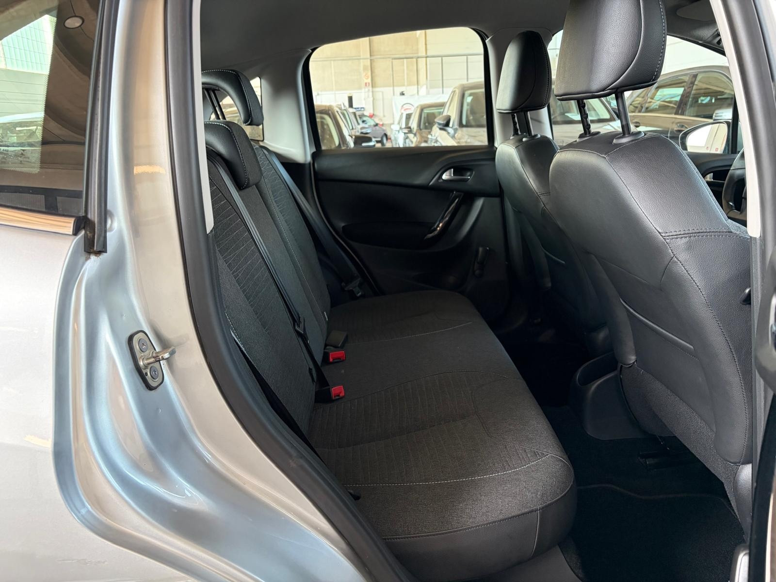 Citroen C3 C3 BlueHDi 75 Live Edition usata a Cuneo - immagine 21