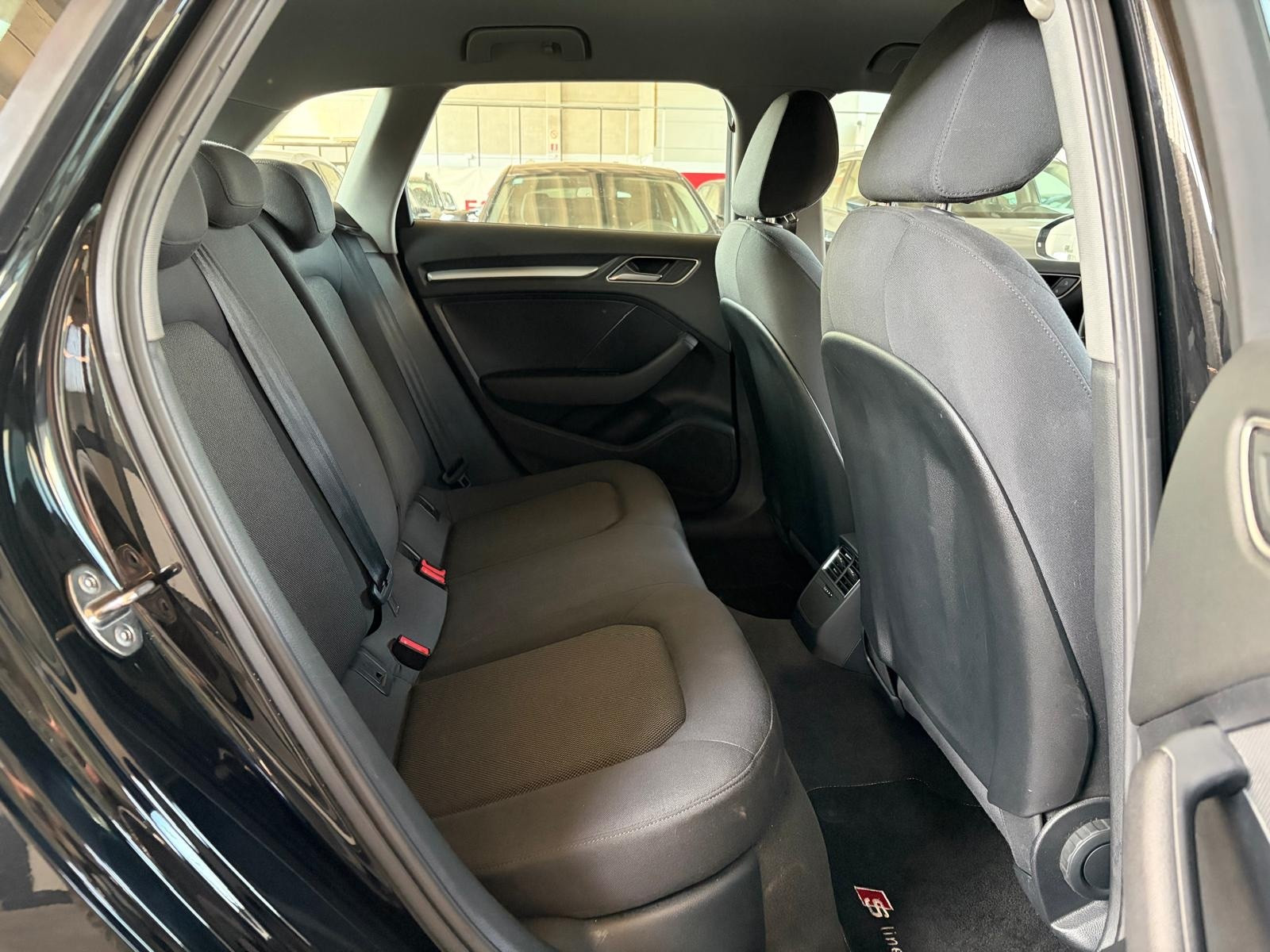 Audi A3 A3 SPB 30 TDI Admired usata a Cuneo - immagine 25