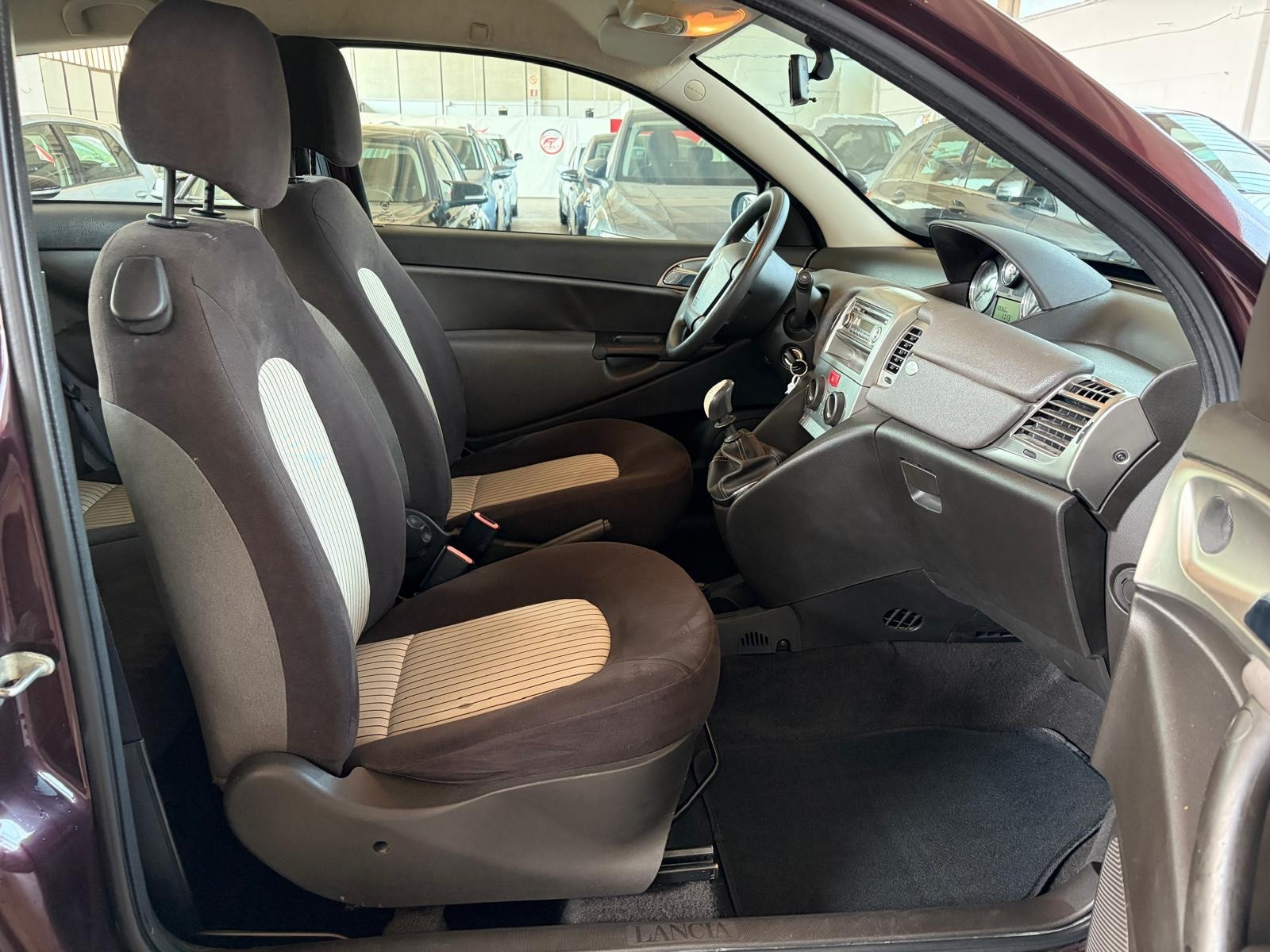 Lancia Ypsilon Ypsilon 1.2 Passion usata a Cuneo - immagine 17