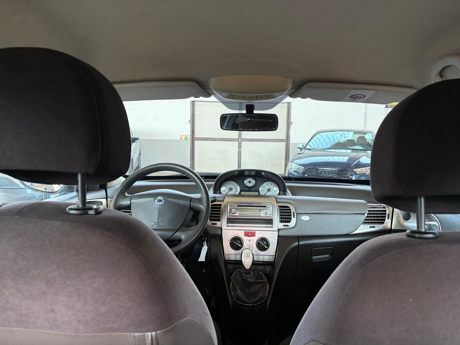 Lancia Ypsilon Ypsilon 1.2 Passion usata a Cuneo - immagine 19