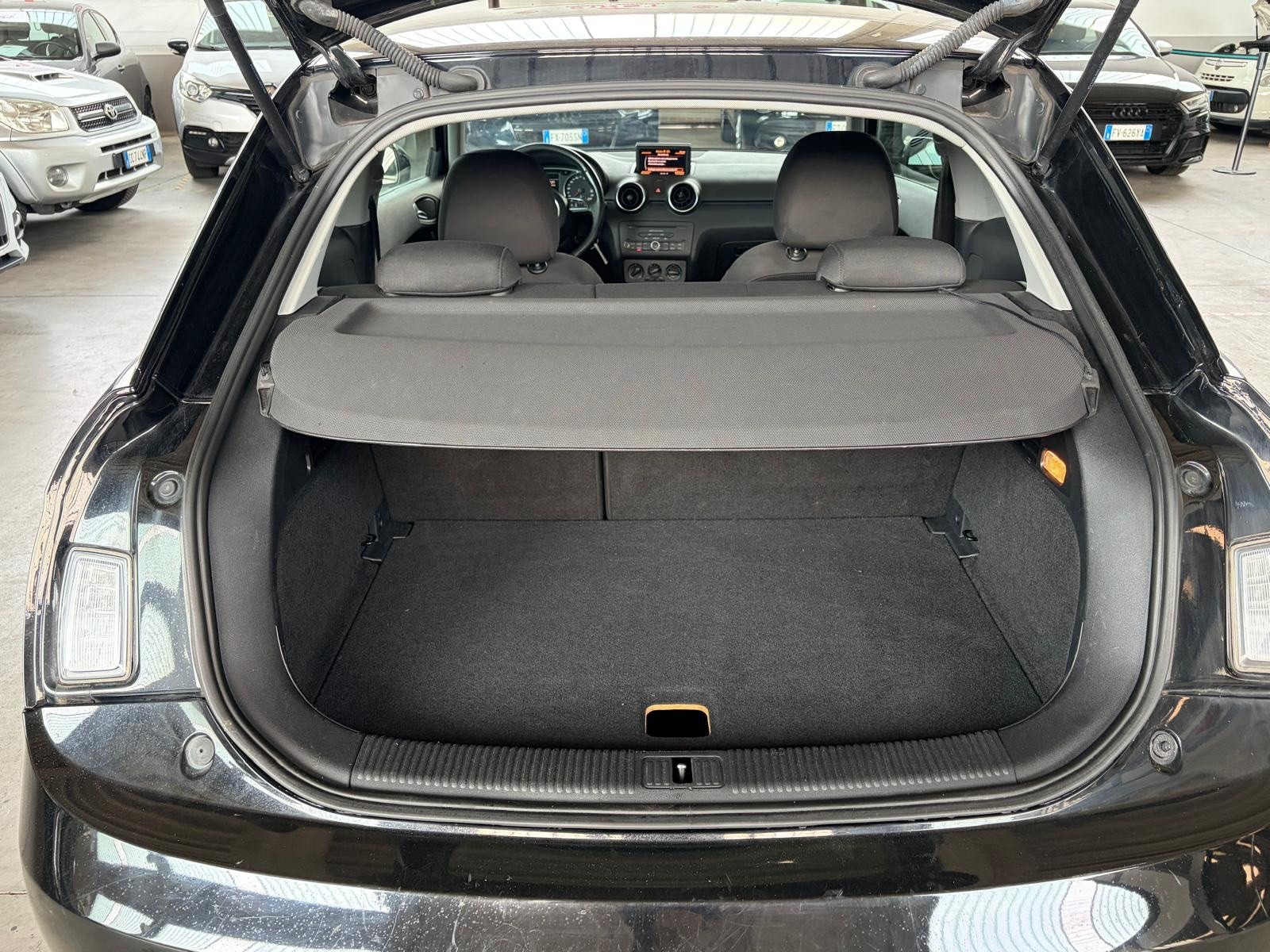 Audi A1 A1 1.6 TDI S line edition plus usata a Cuneo - immagine 8