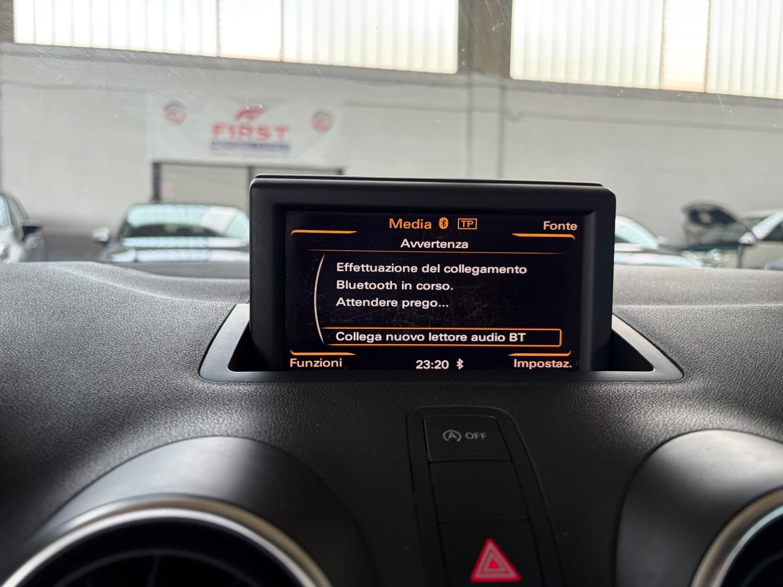 Audi A1 A1 1.6 TDI S line edition plus usata a Cuneo - immagine 17