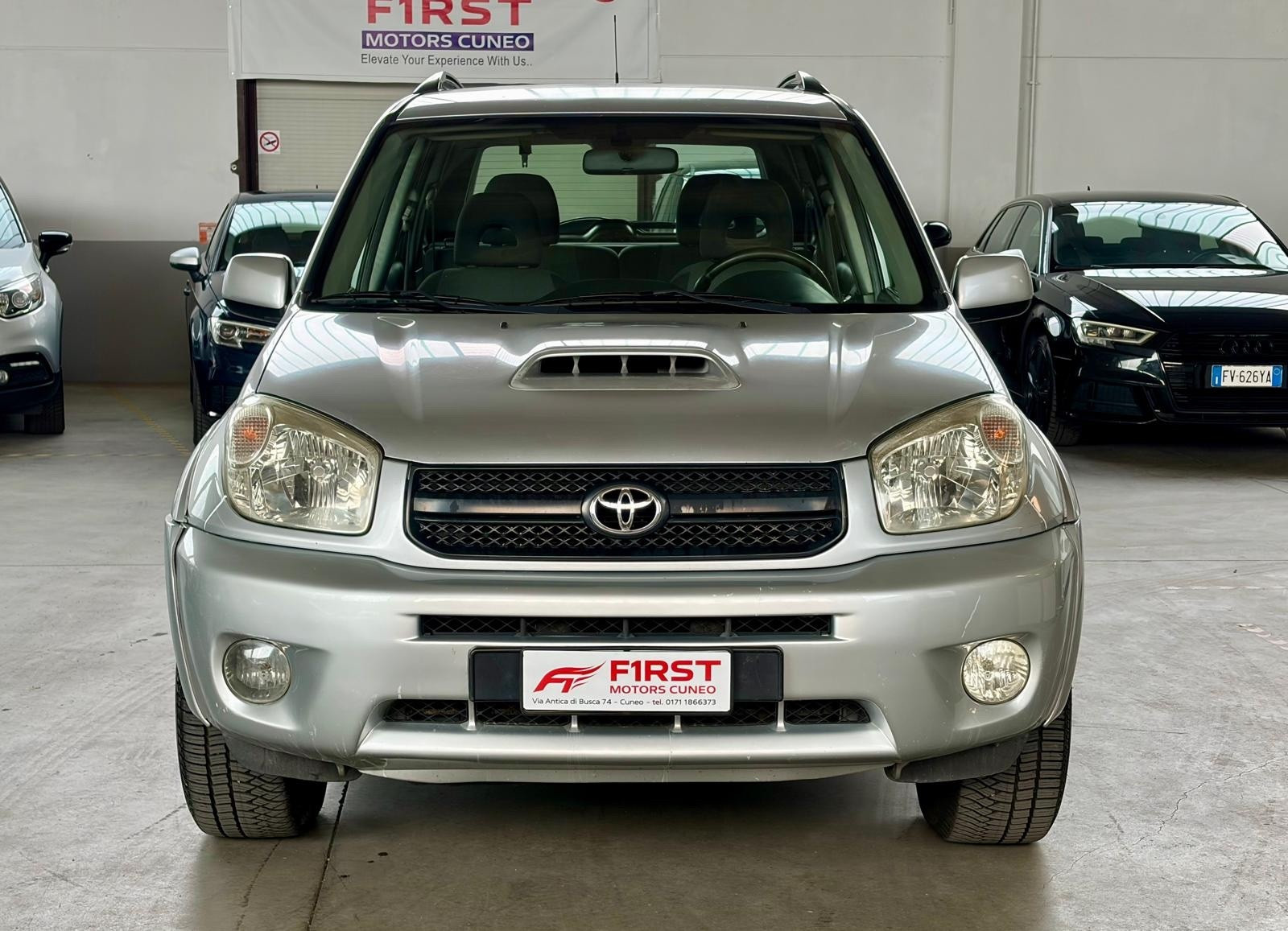 Toyota RAV 4 RAV4 2.0 Tdi D-4D cat 5 port… usata a Cuneo - immagine 3
