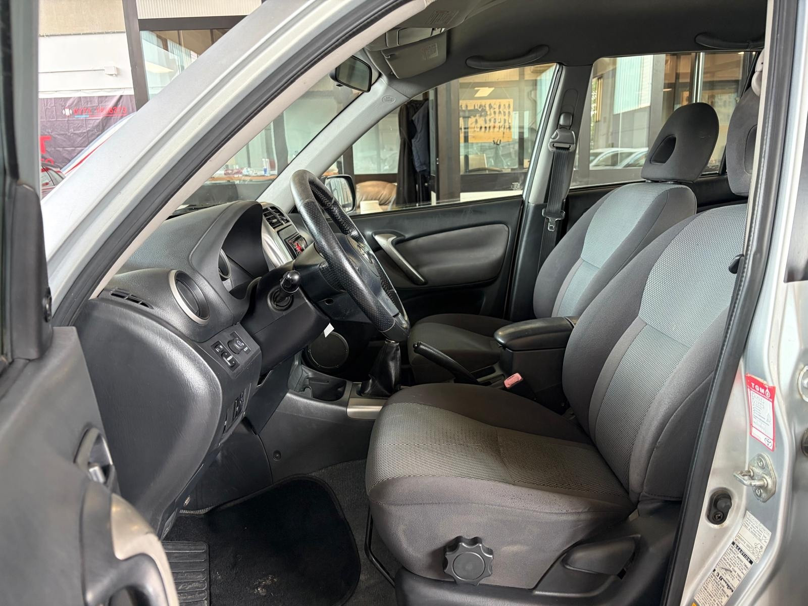 Toyota RAV 4 RAV4 2.0 Tdi D-4D cat 5 port… usata a Cuneo - immagine 12
