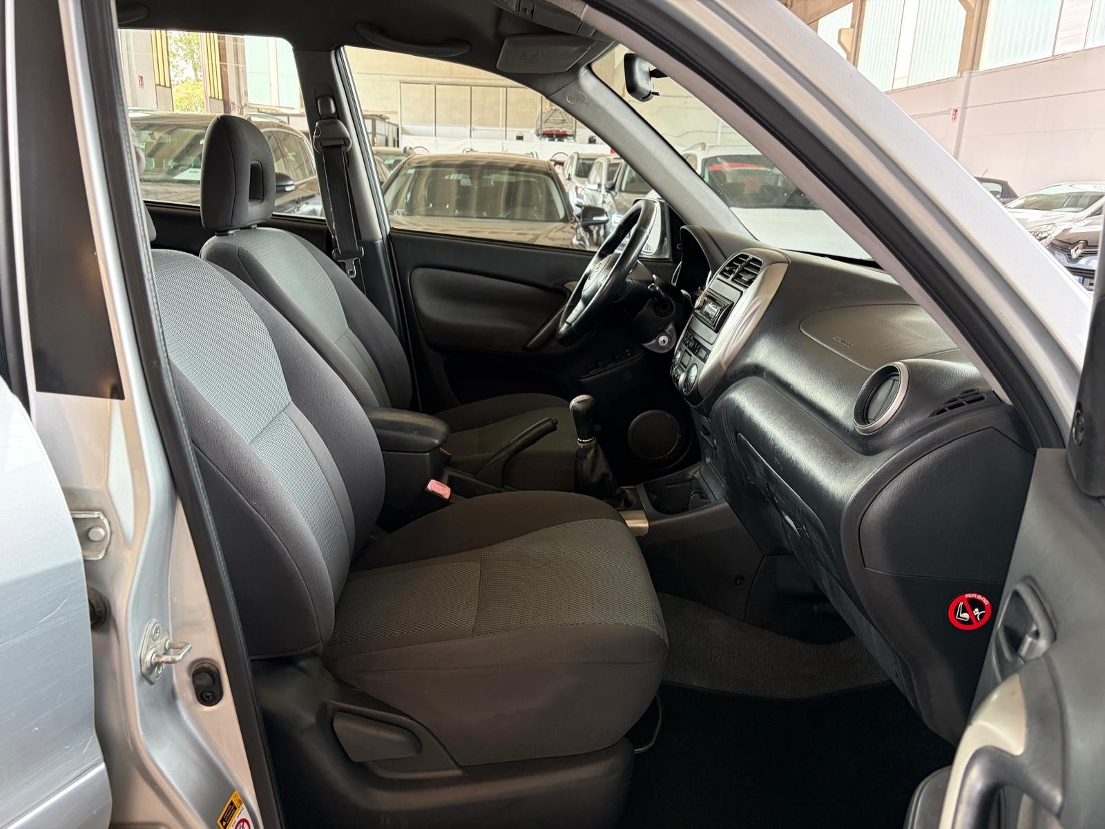 Toyota RAV 4 RAV4 2.0 Tdi D-4D cat 5 port… usata a Cuneo - immagine 21