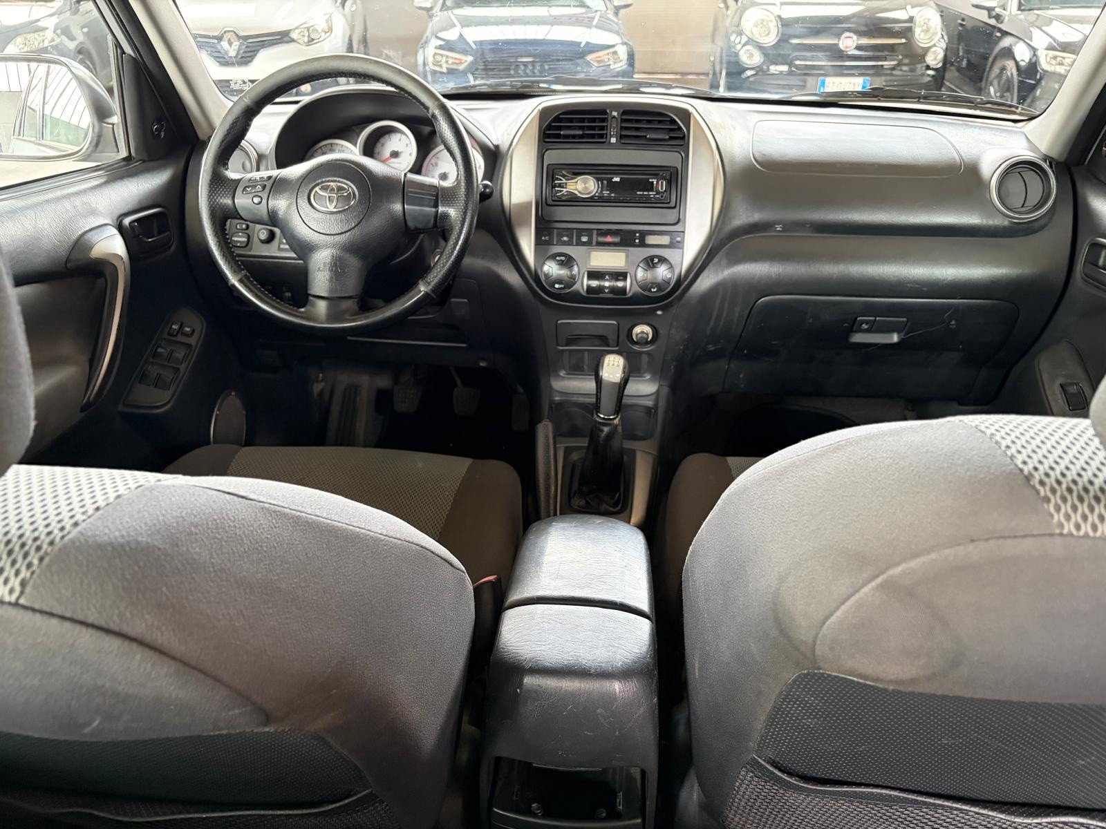 Toyota RAV 4 RAV4 2.0 Tdi D-4D cat 5 port… usata a Cuneo - immagine 23