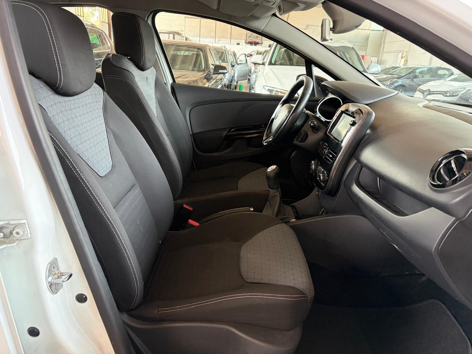 Renault Clio Clio 1.5 dCi 8V 90CV Start&S… usata a Cuneo - immagine 21