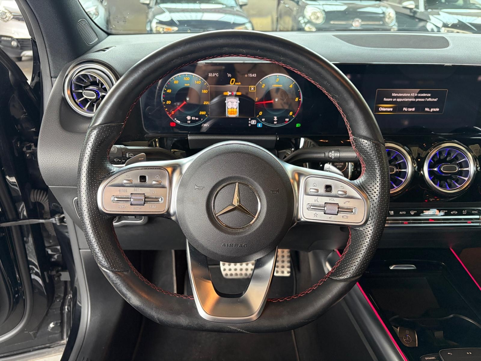 Mercedes-Benz GLA 220 GLA 200 d Automatic… usata a Cuneo - immagine 15