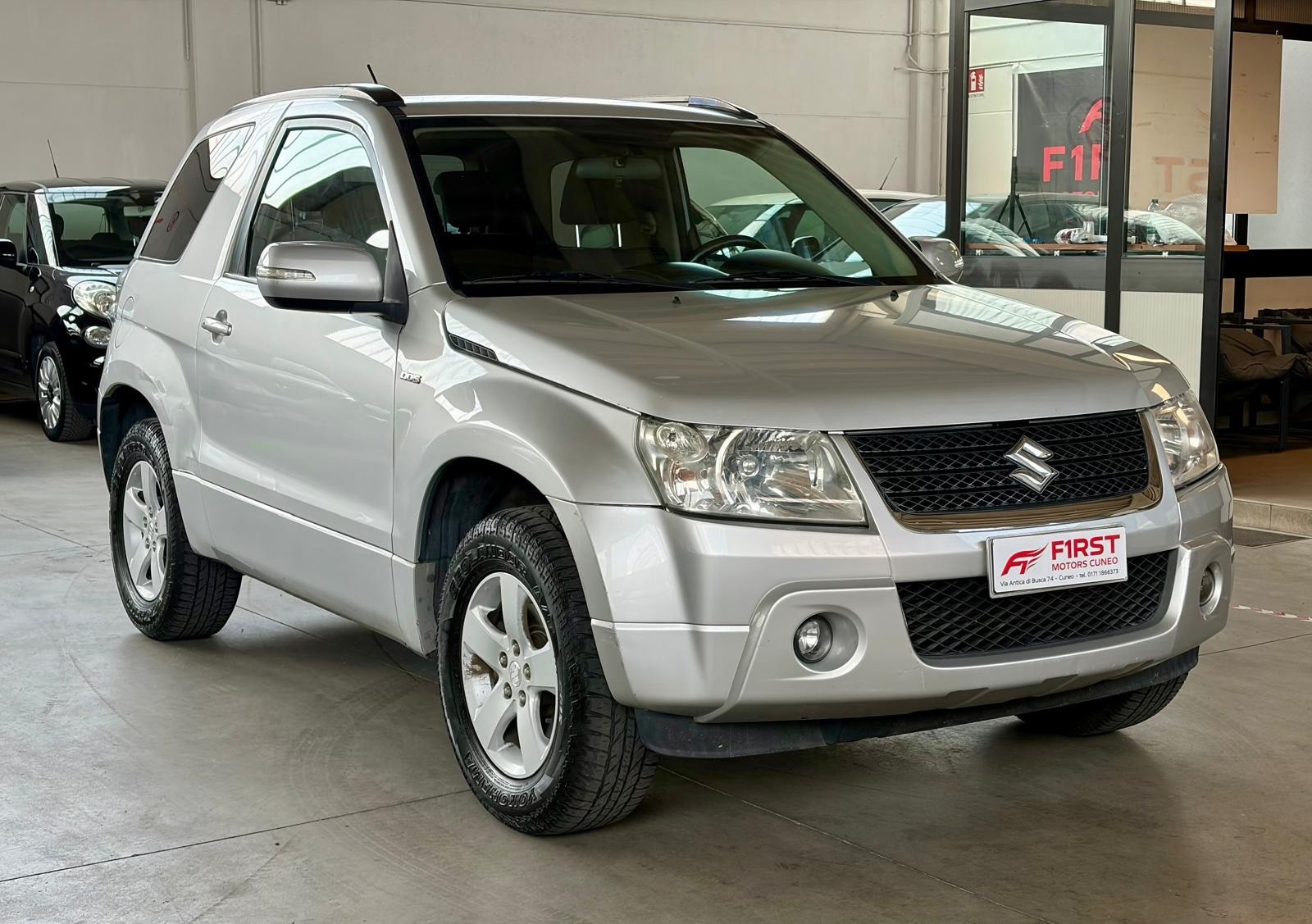 Suzuki Grand Vitara Grand Vitara 1.9 DDiS… usata a Cuneo - immagine 2