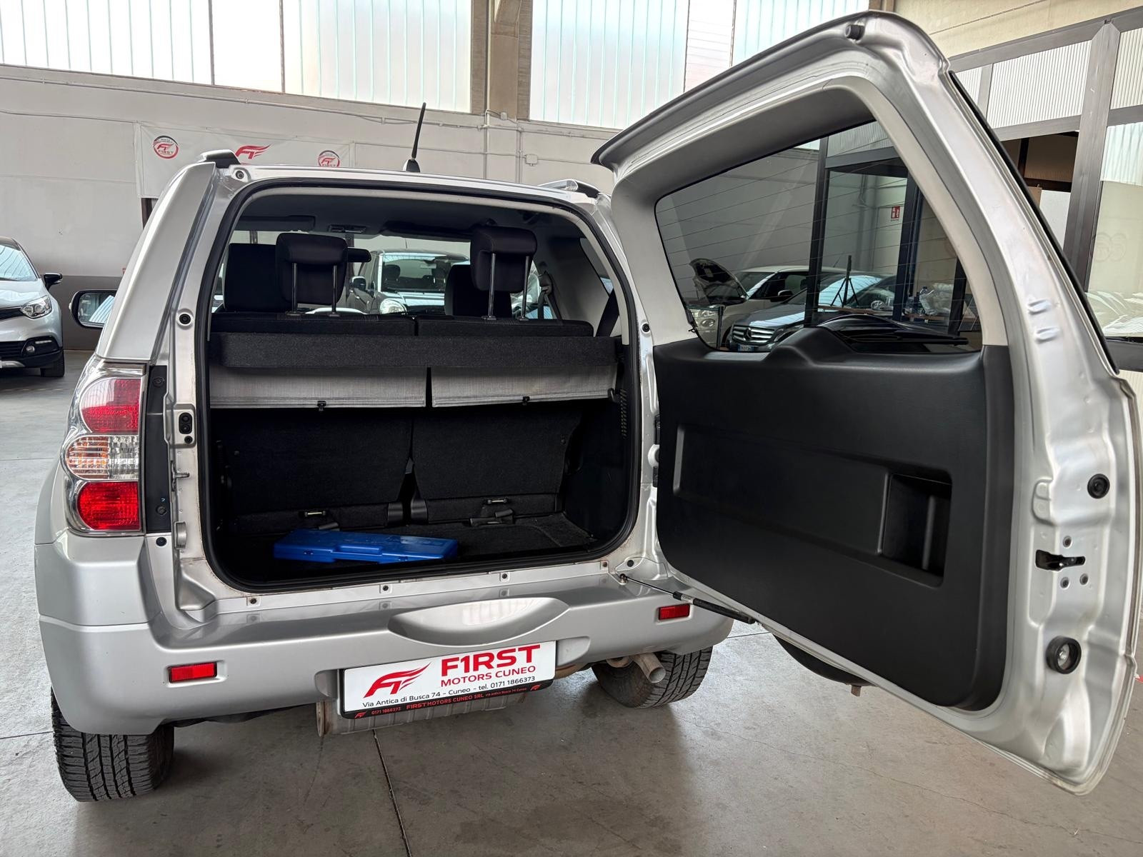 Suzuki Grand Vitara Grand Vitara 1.9 DDiS… usata a Cuneo - immagine 9