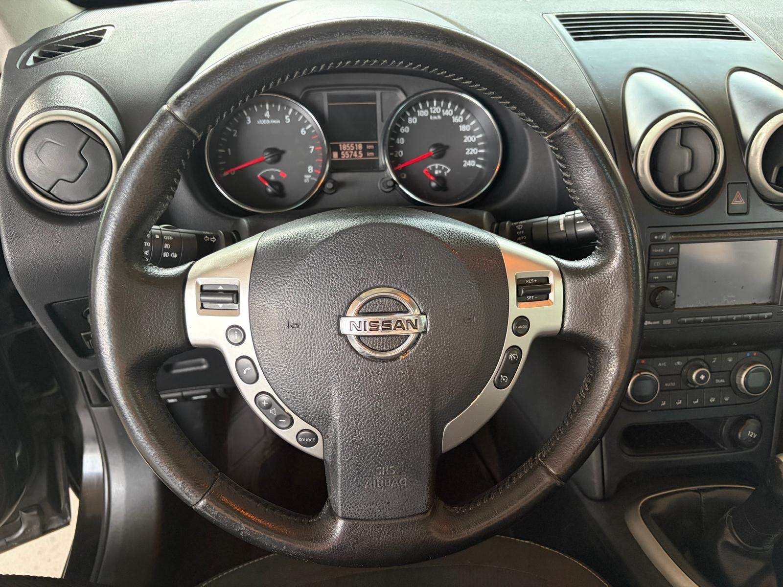 Nissan Qashqai Qashqai 1.6 16V Tekna usata a Cuneo - immagine 13