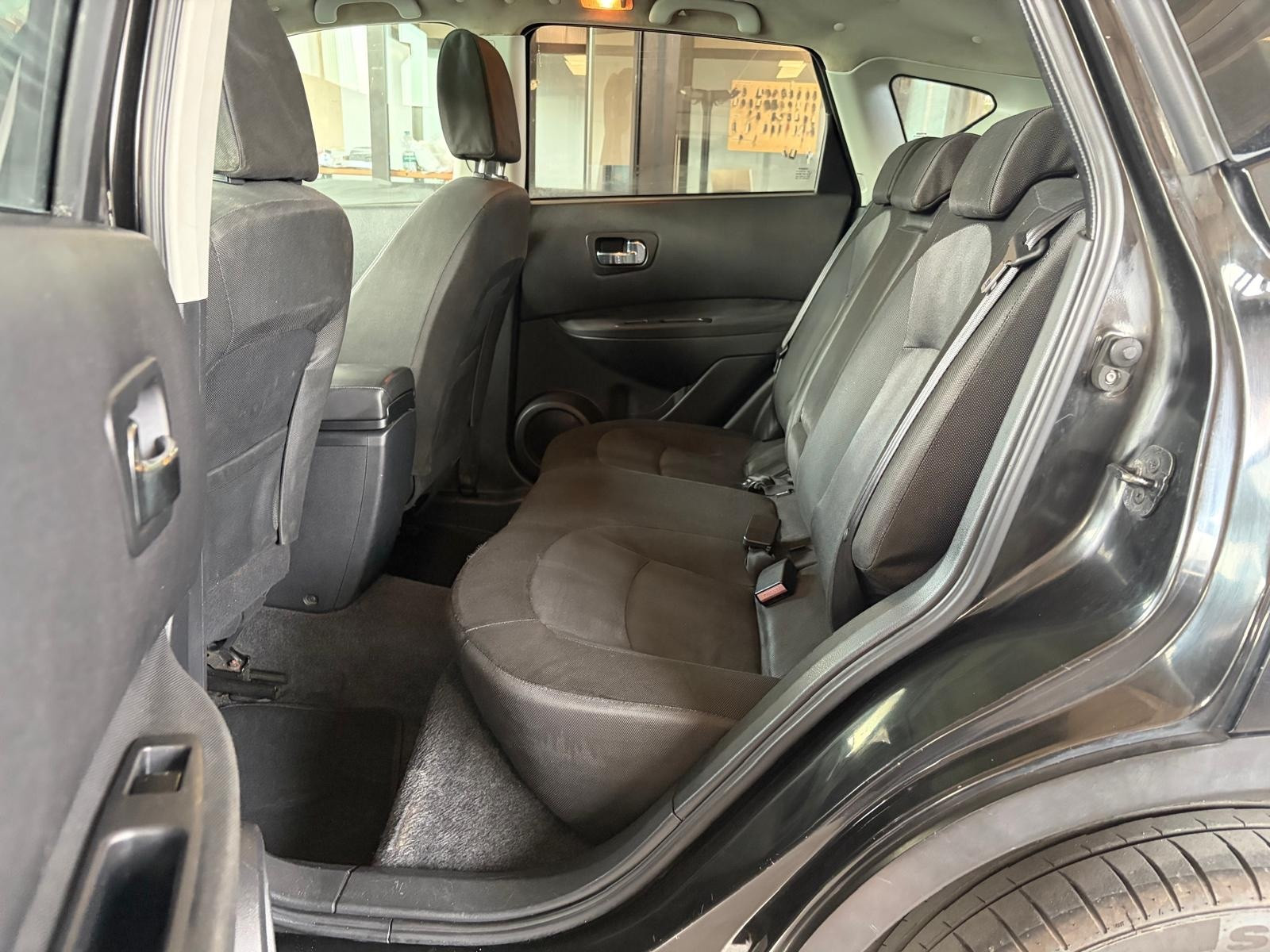 Nissan Qashqai Qashqai 1.6 16V Tekna usata a Cuneo - immagine 23