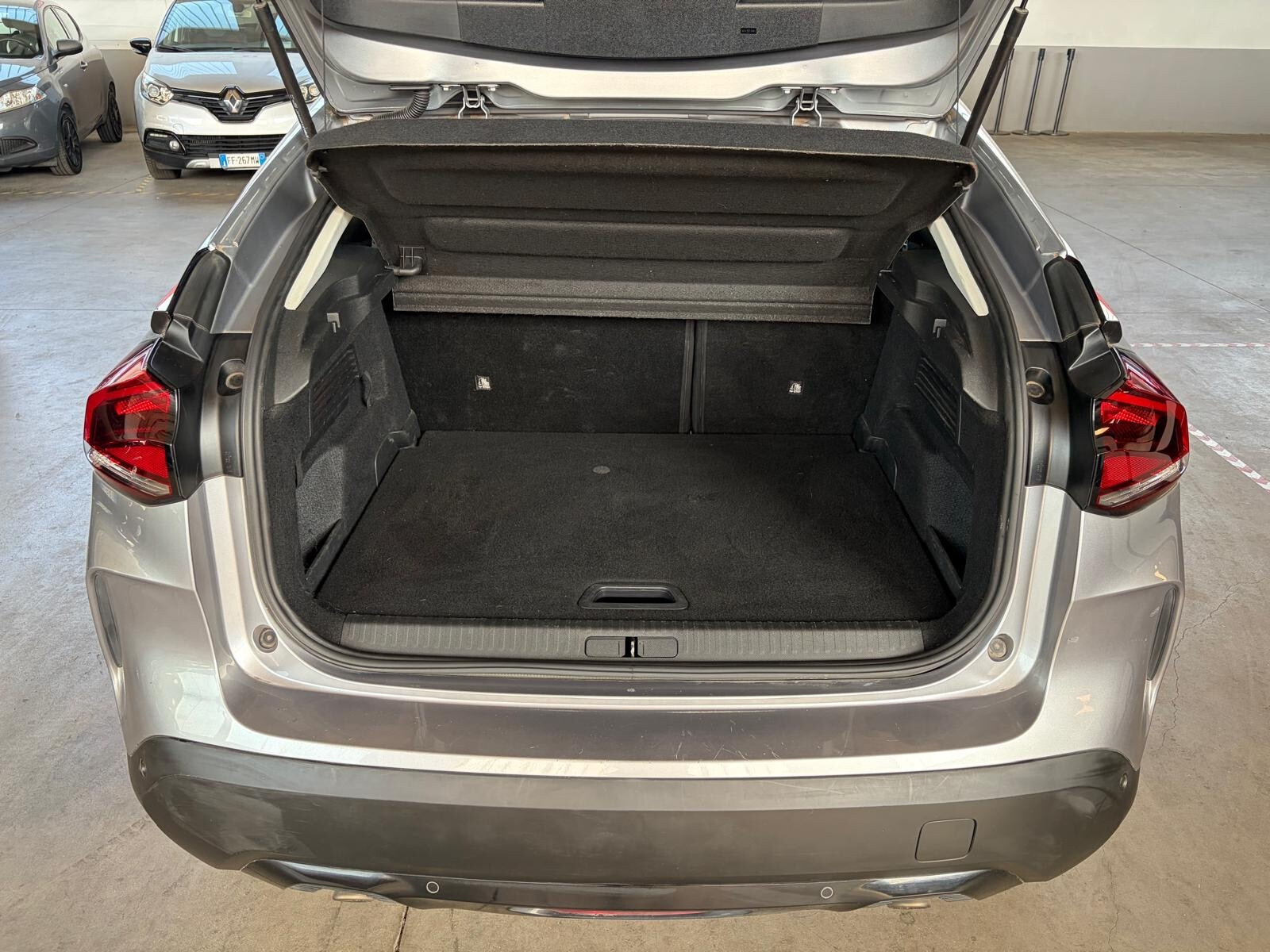 Citroen C4 C4 PureTech 130 S&S Shine usata a Cuneo - immagine 9