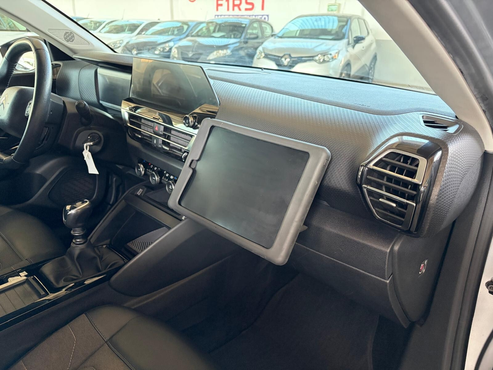 Citroen C4 C4 PureTech 130 S&S Shine usata a Cuneo - immagine 23