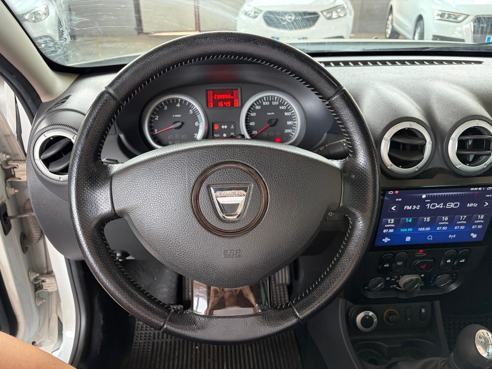 Dacia Duster Duster 1.5 dCi 110CV 4x4 Lau… usata a Cuneo - immagine 12