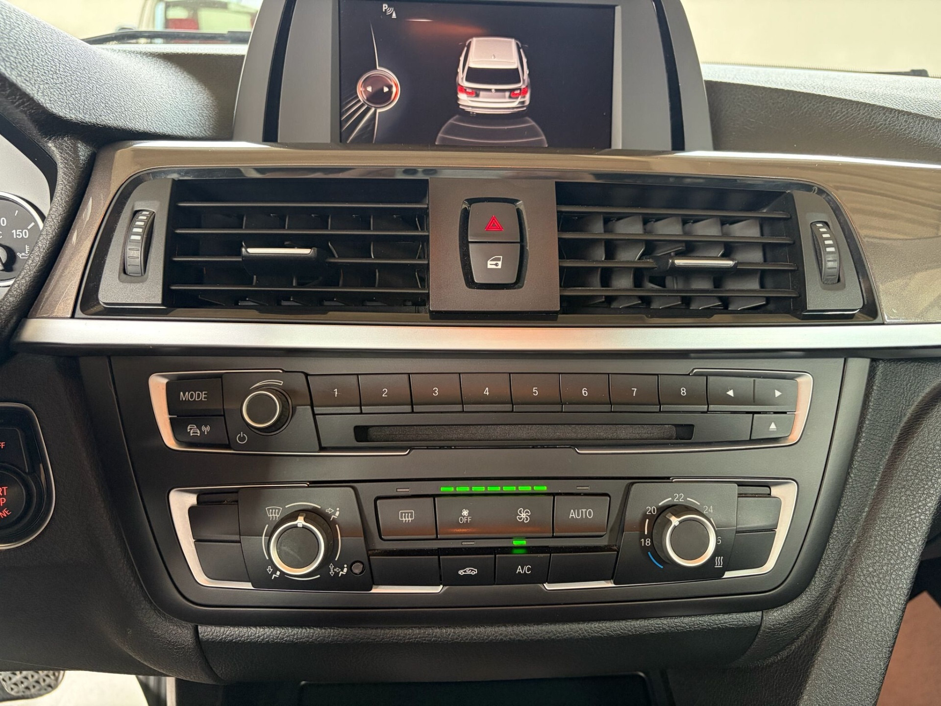Bmw 318 318d Msport usata a Cuneo - immagine 19