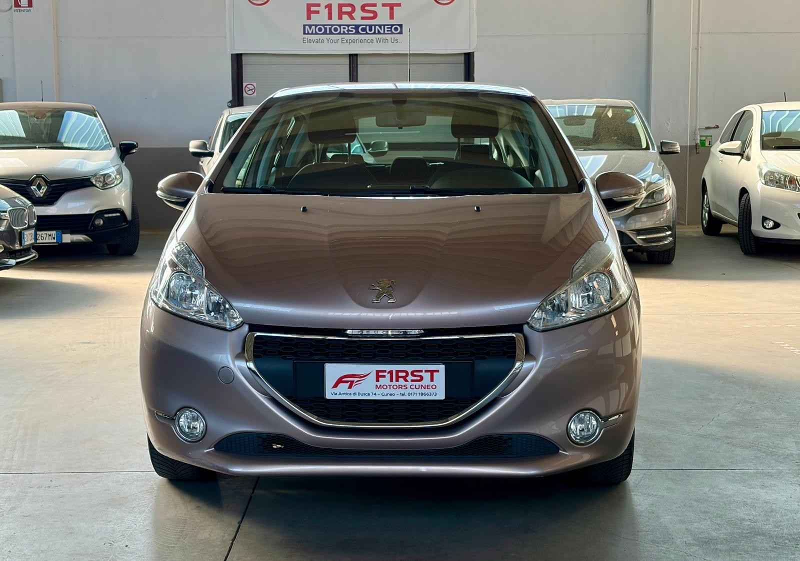 Peugeot 208 1.2 VTi 82 CV 5 porte Allure usata a Cuneo - immagine 3