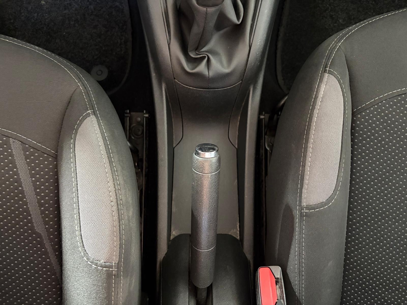 Peugeot 208 1.2 VTi 82 CV 5 porte Allure usata a Cuneo - immagine 18