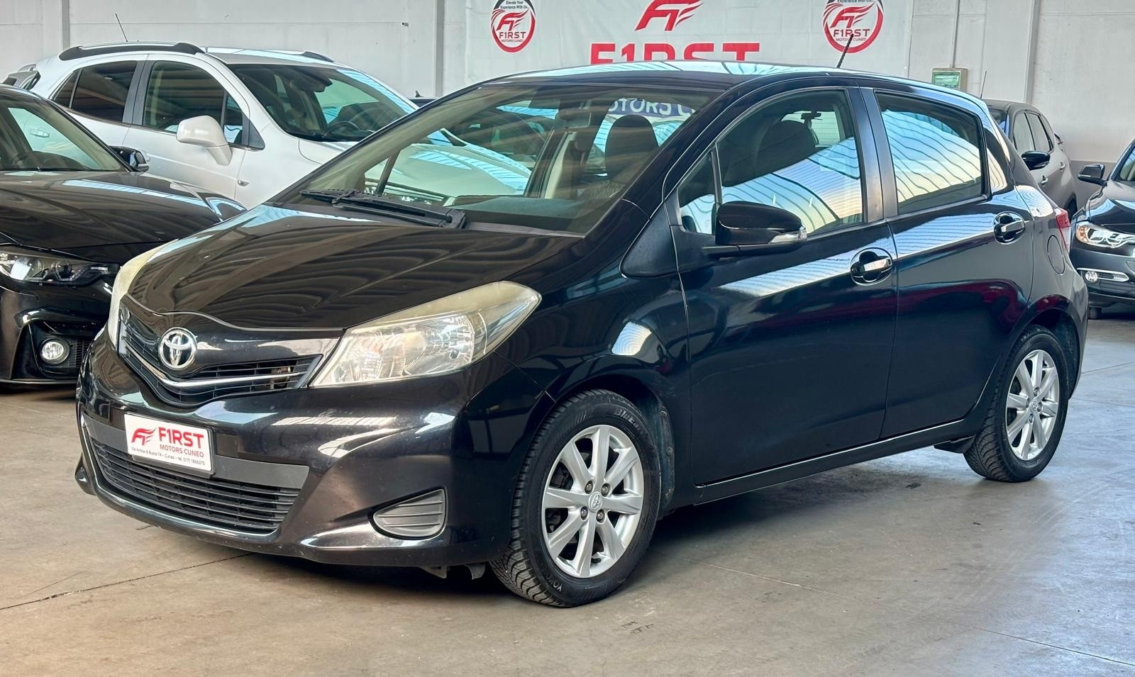 Toyota Yaris Yaris 1.4 D-4D 5 porte Lounge usata a Cuneo - immagine 4