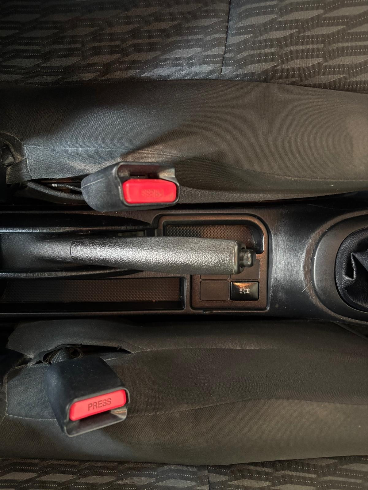 Toyota Yaris Yaris 1.4 D-4D 5 porte Lounge usata a Cuneo - immagine 17