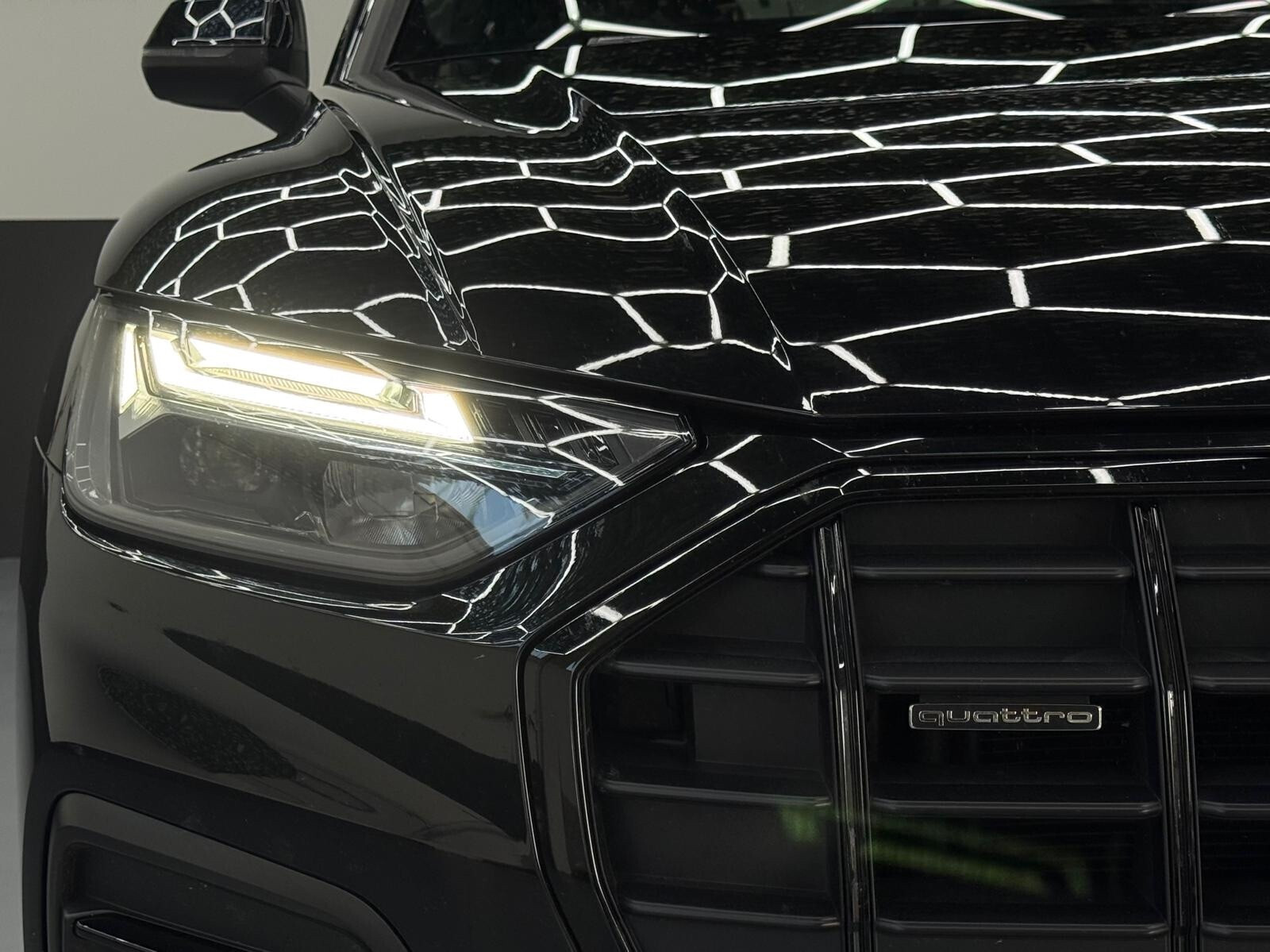 Audi Q5 Q5 SPB 40 TDI quattro S tronic Id… usata a Cuneo - immagine 6