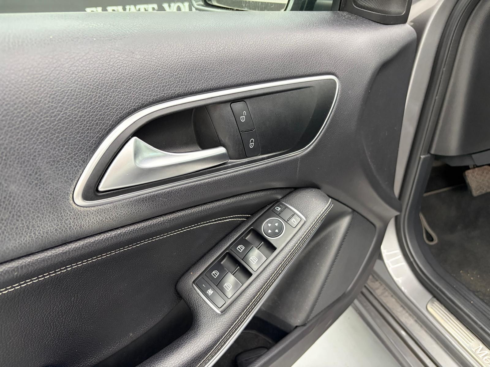 Mercedes-Benz A 180 A 180 d Automatic Spo… usata a Cuneo - immagine 10