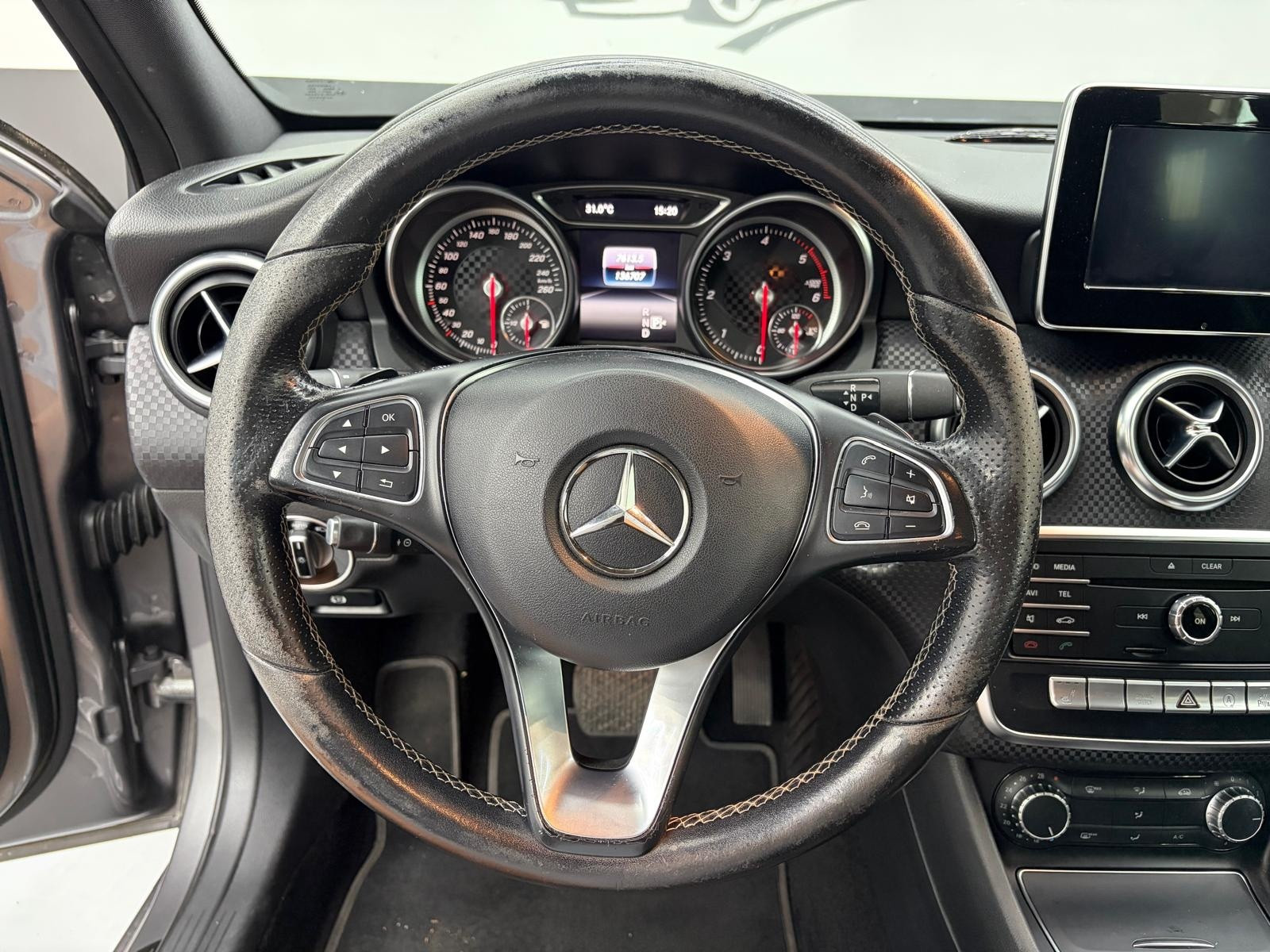 Mercedes-Benz A 180 A 180 d Automatic Spo… usata a Cuneo - immagine 12