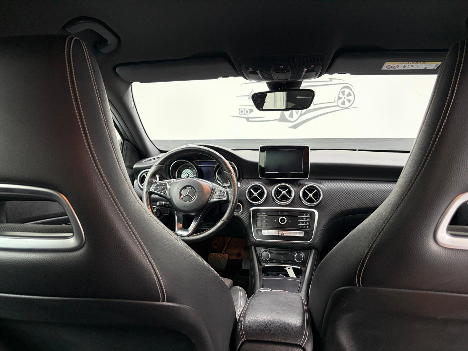 Mercedes-Benz A 180 A 180 d Automatic Spo… usata a Cuneo - immagine 24