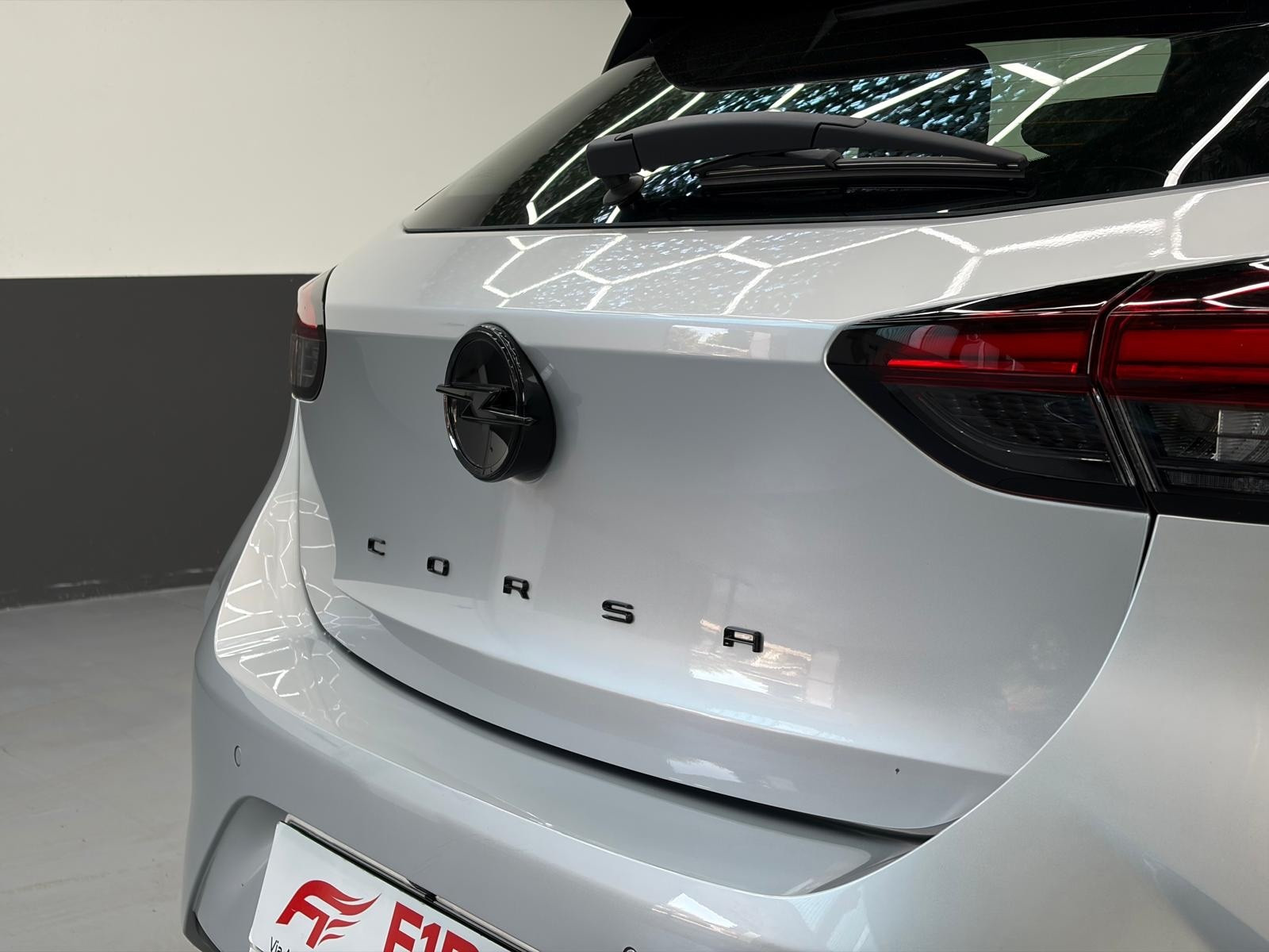 Opel Corsa Corsa 1.2 100 CV GS usata a Cuneo - immagine 7