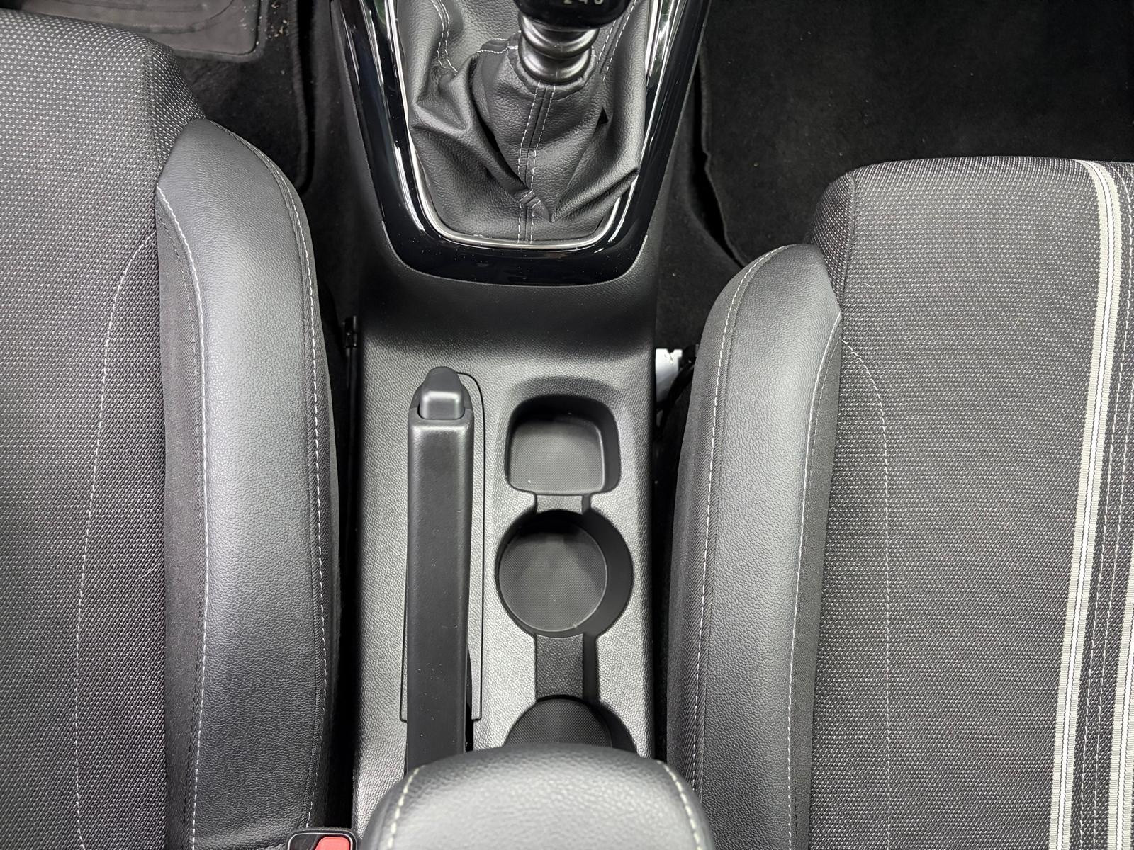 Opel Corsa Corsa 1.2 100 CV GS usata a Cuneo - immagine 23