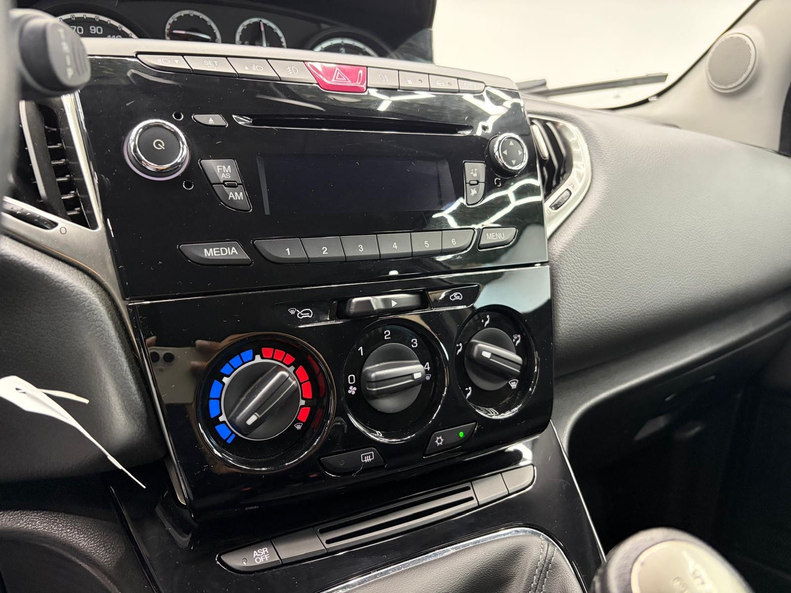 Lancia Ypsilon Ypsilon 0.9 TwinAir 85 CV… usata a Cuneo - immagine 12