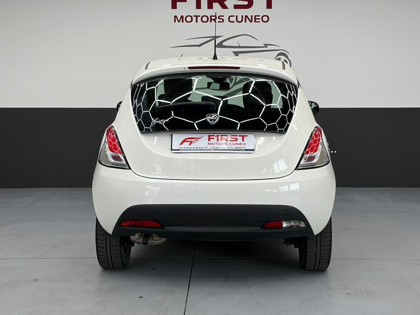 Lancia Ypsilon Ypsilon 1.2 69 CV 5 porte… usata a Cuneo - immagine 6