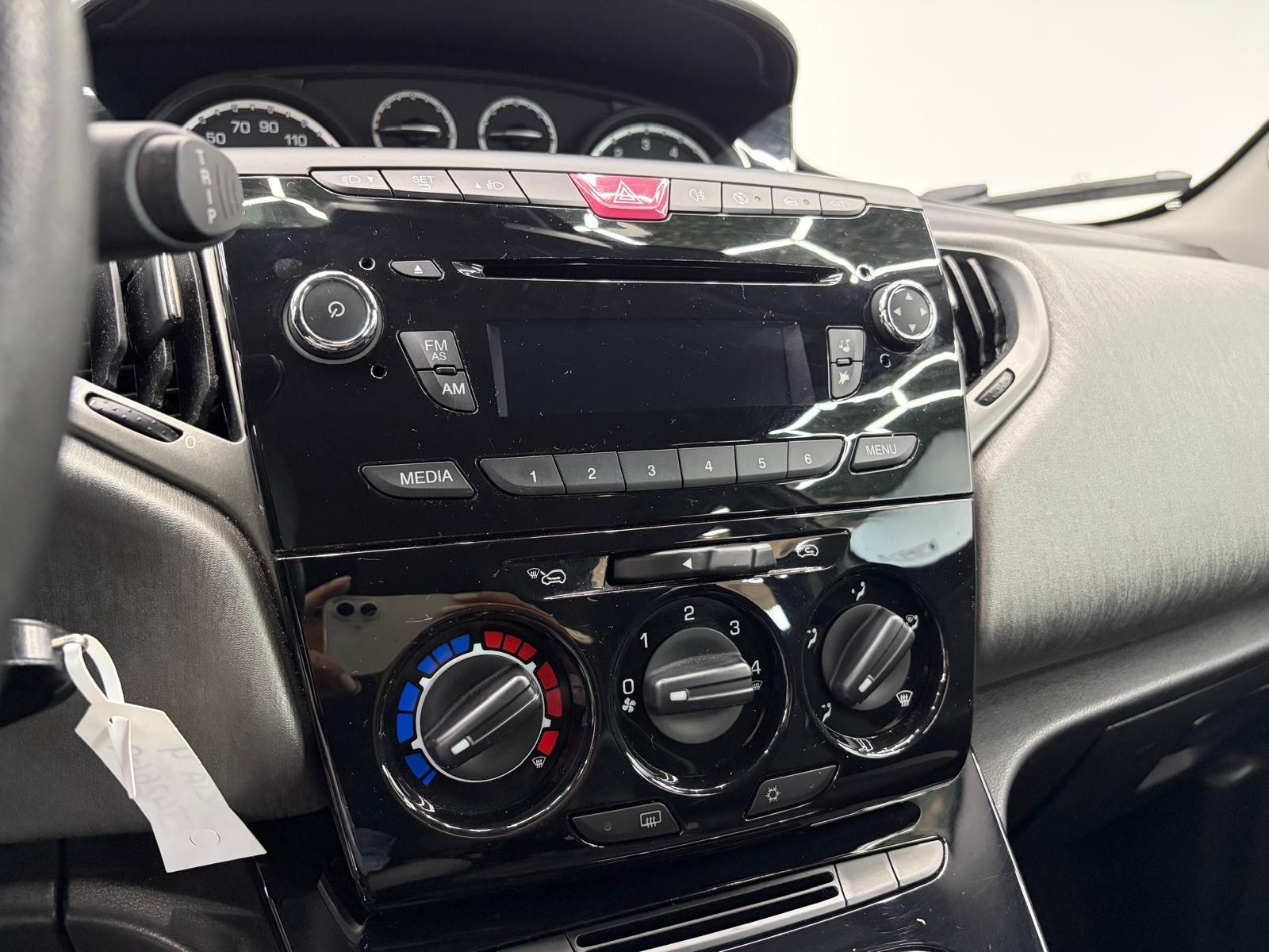 Lancia Ypsilon Ypsilon 1.2 69 CV 5 porte… usata a Cuneo - immagine 12