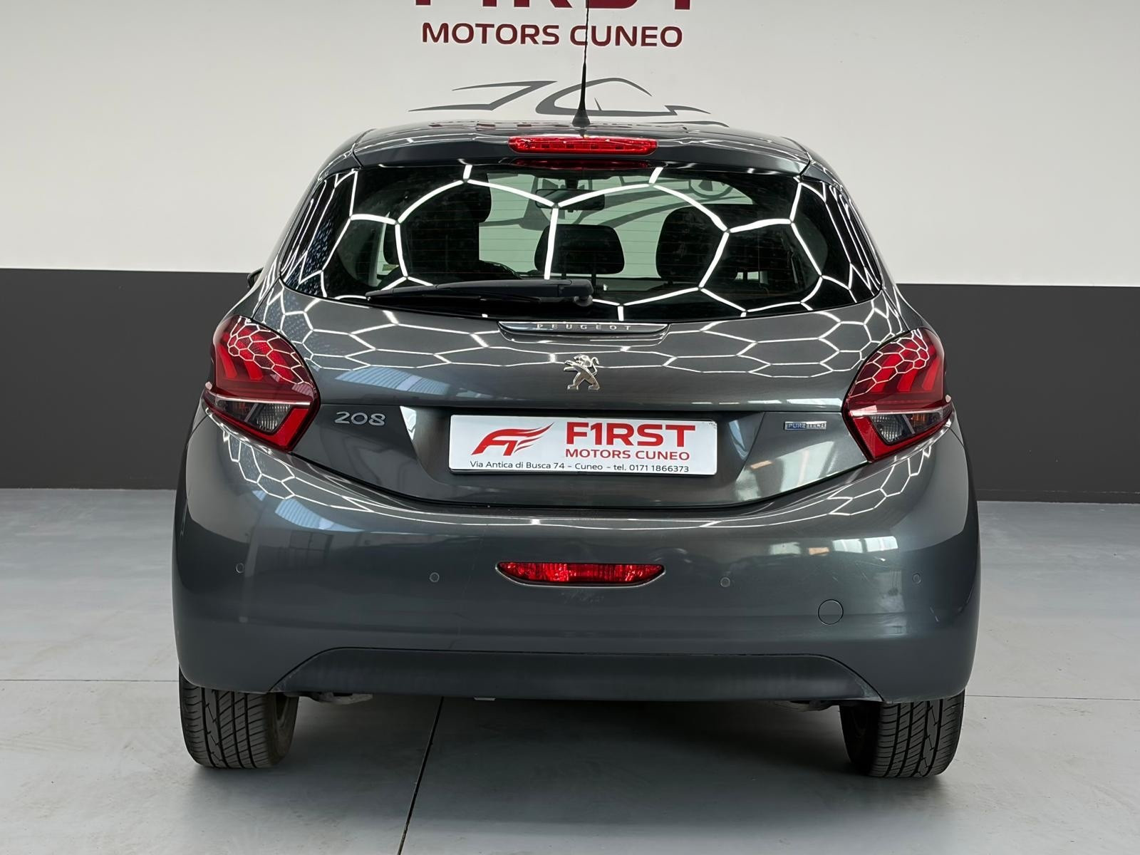 Peugeot 208 PureTech 82 5 porte Allure usata a Cuneo - immagine 6