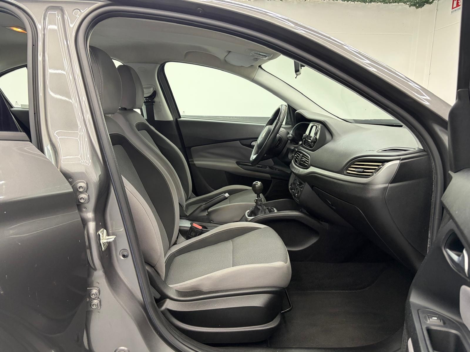 Fiat Tipo Tipo 1.3 Mjt 4 porte Lounge usata a Cuneo - immagine 20