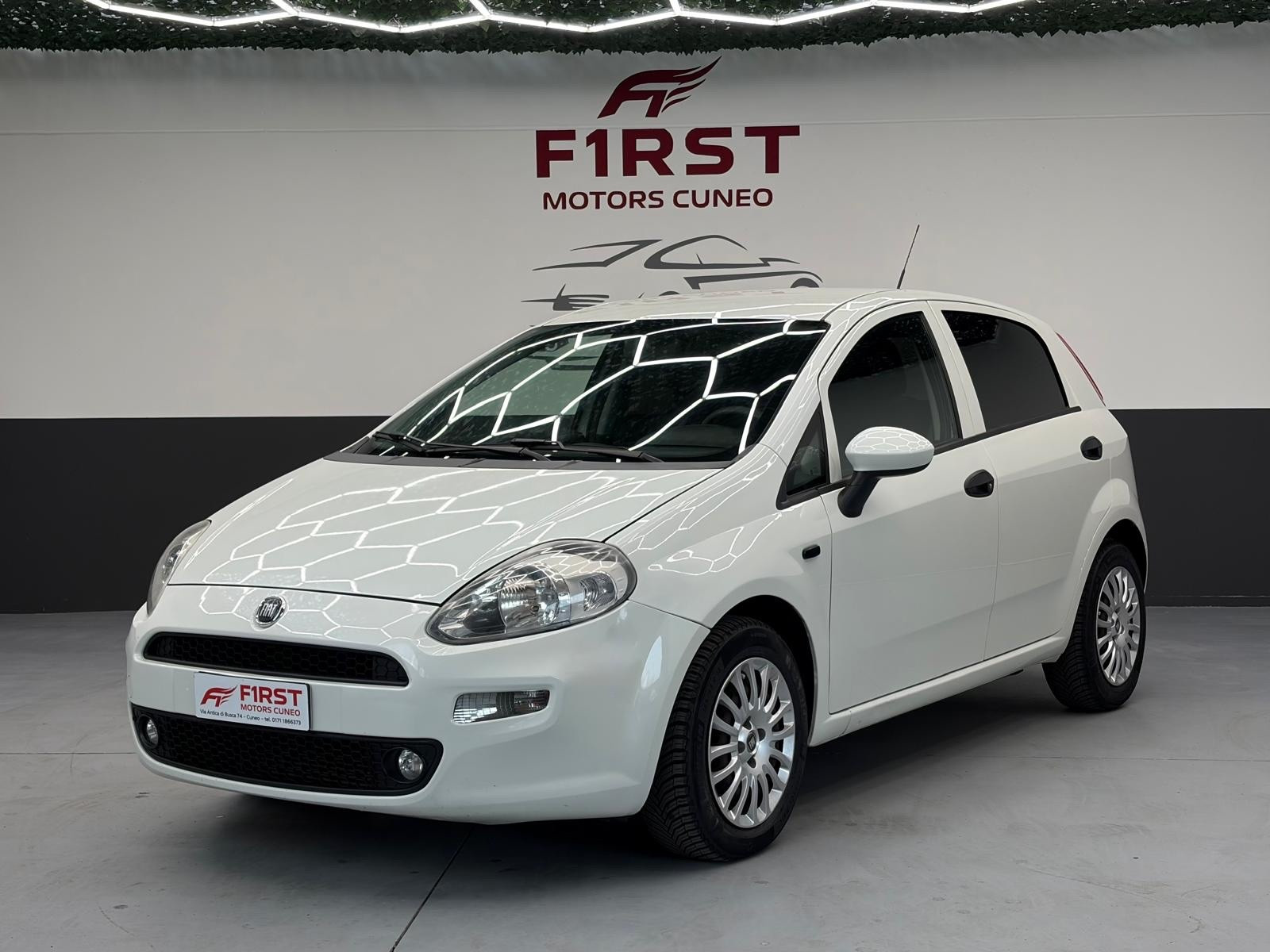 Fiat Punto PUNTO 1.3 MJT II SES 95 CV 5P… usata a Cuneo - immagine 1