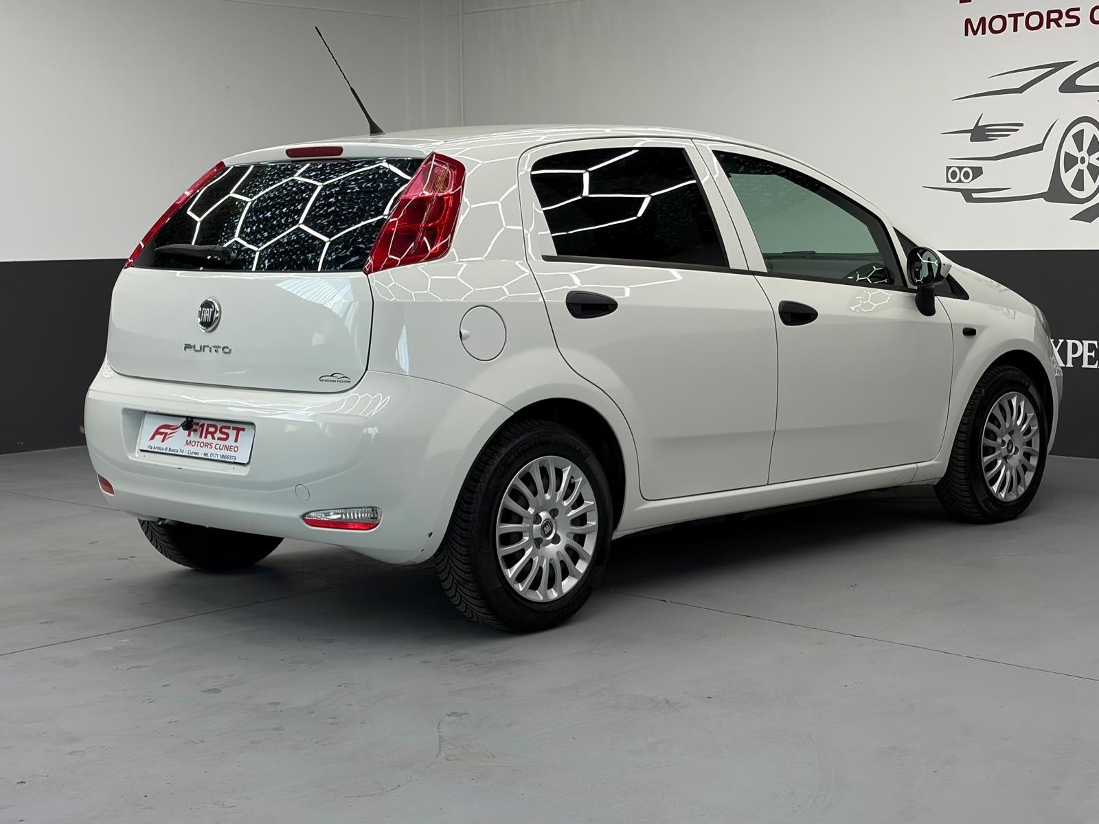 Fiat Punto PUNTO 1.3 MJT II SES 95 CV 5P… usata a Cuneo - immagine 5