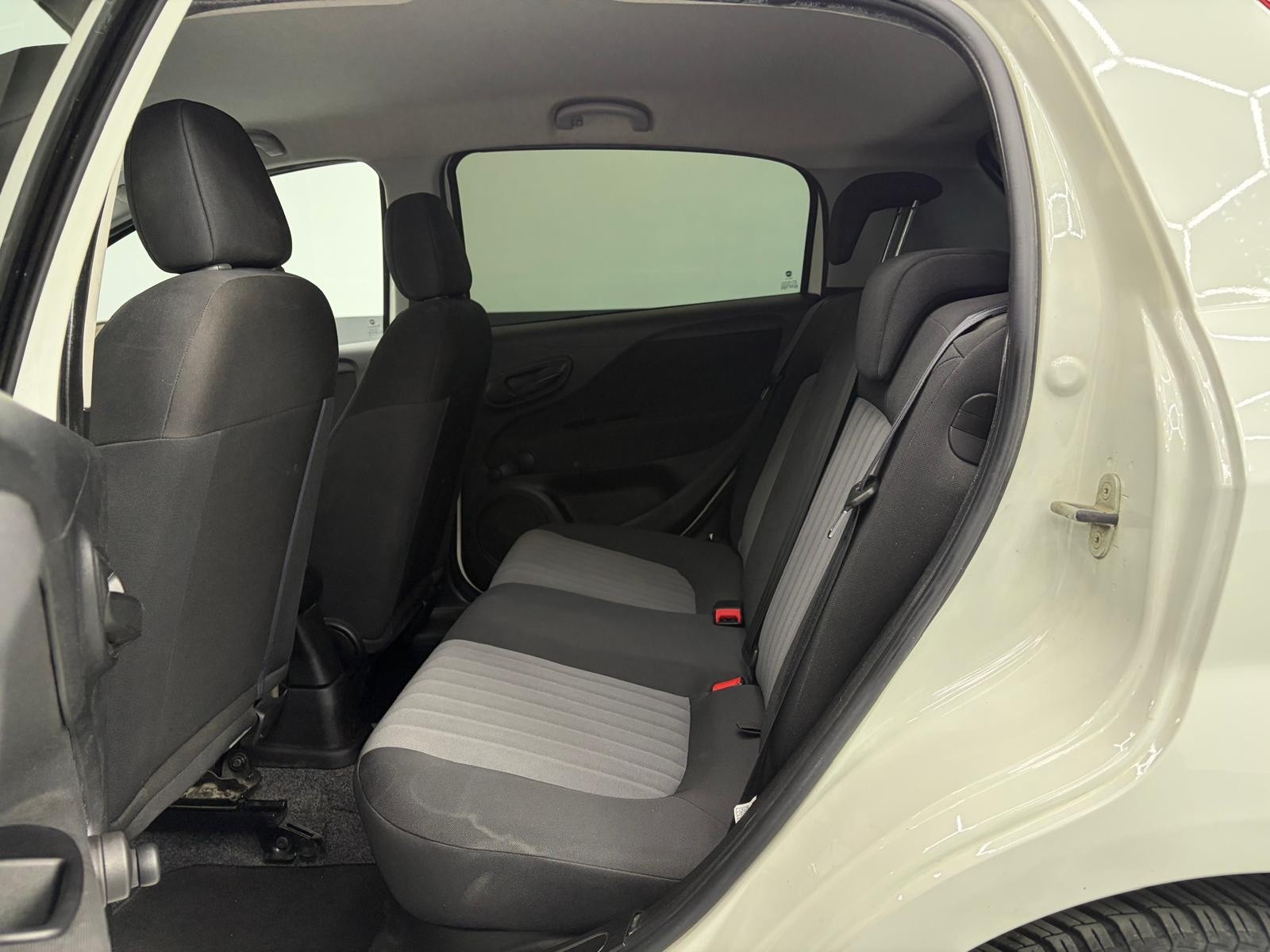 Fiat Punto PUNTO 1.3 MJT II SES 95 CV 5P… usata a Cuneo - immagine 20