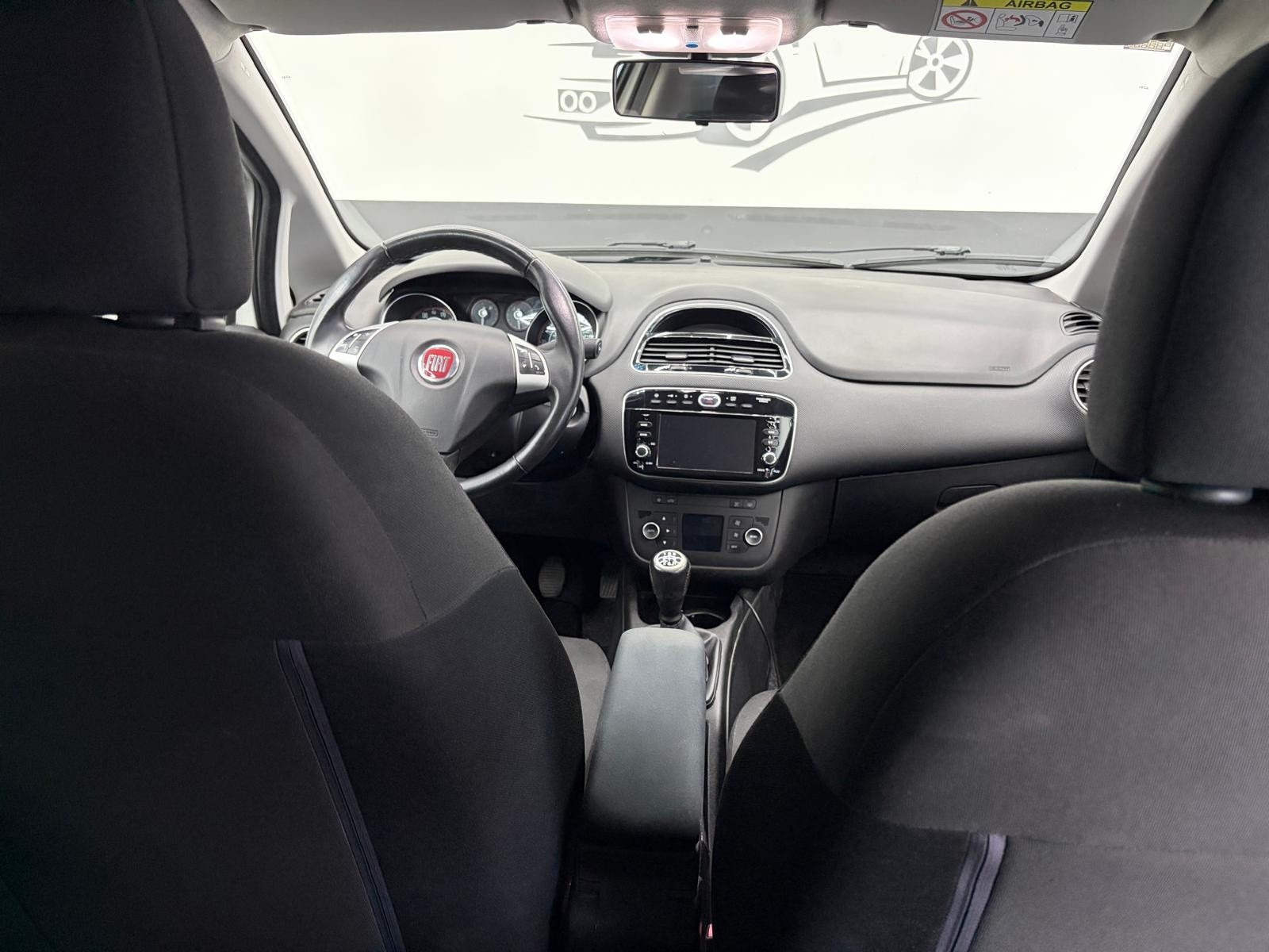 Fiat Punto PUNTO 1.3 MJT II SES 95 CV 5P… usata a Cuneo - immagine 21